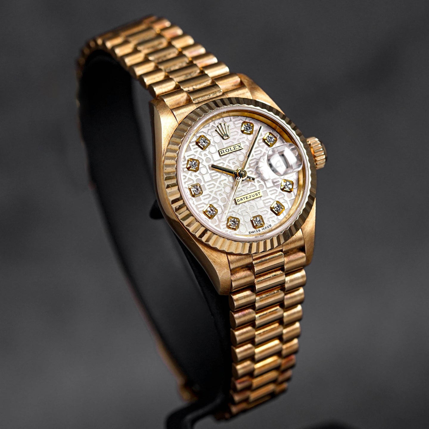 DATEJUST 26MM YELLOWGOLD COMPUTERIZED SILVER DIAMOND DIAL (WATCH ONLY)