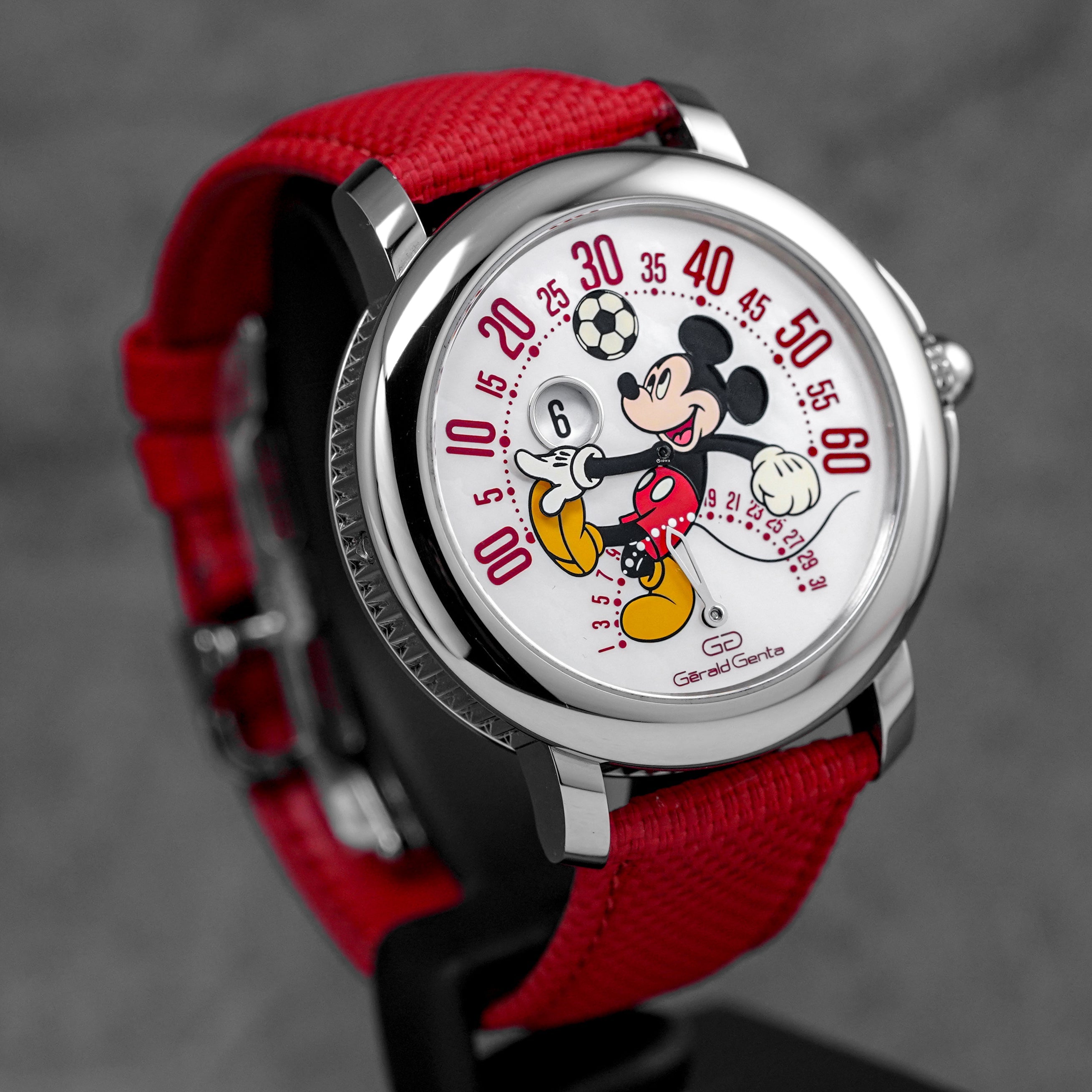 ARENA BI-RETROGRADE MICKEY MOUSE PLAYING FOOTBALL MOP DIAL LIMITED EDITION (2023)