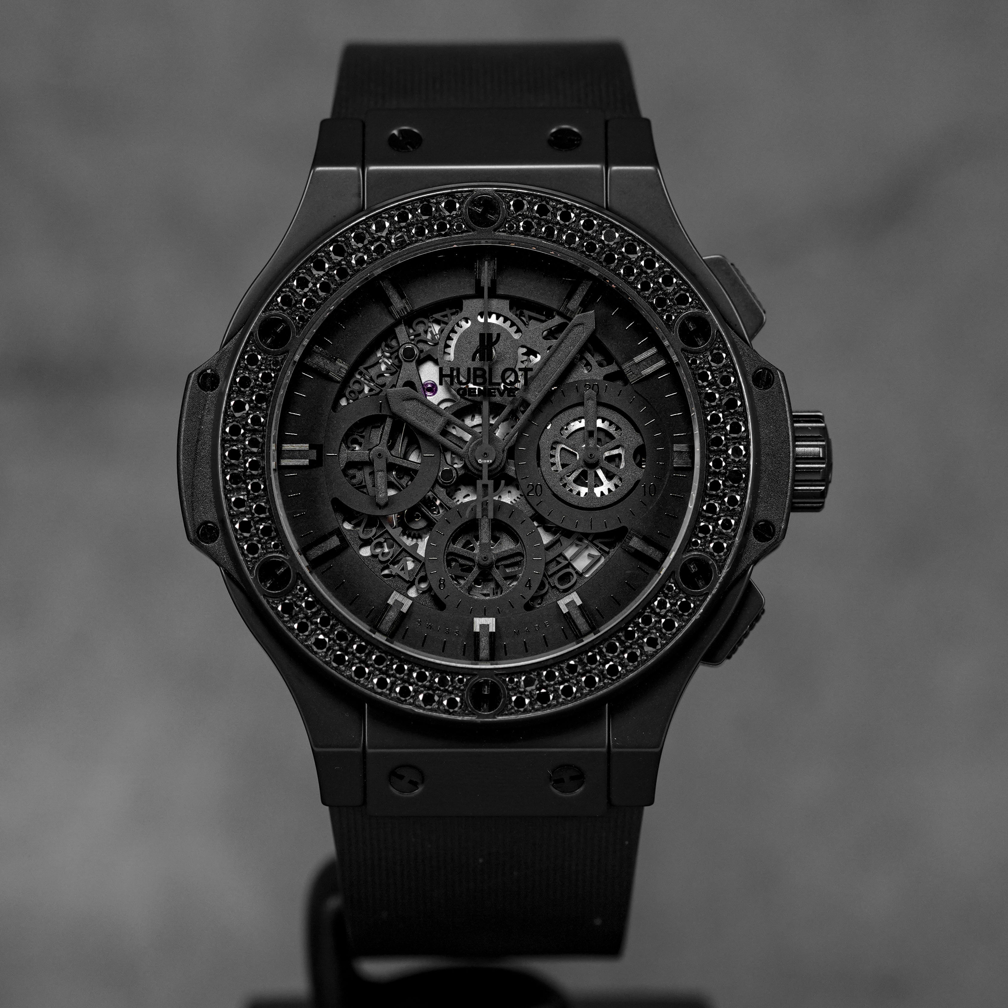 BIG BANG AERO BANG 45MM ALL BLACK CHRONOGRAPH CERAMIC (2014)