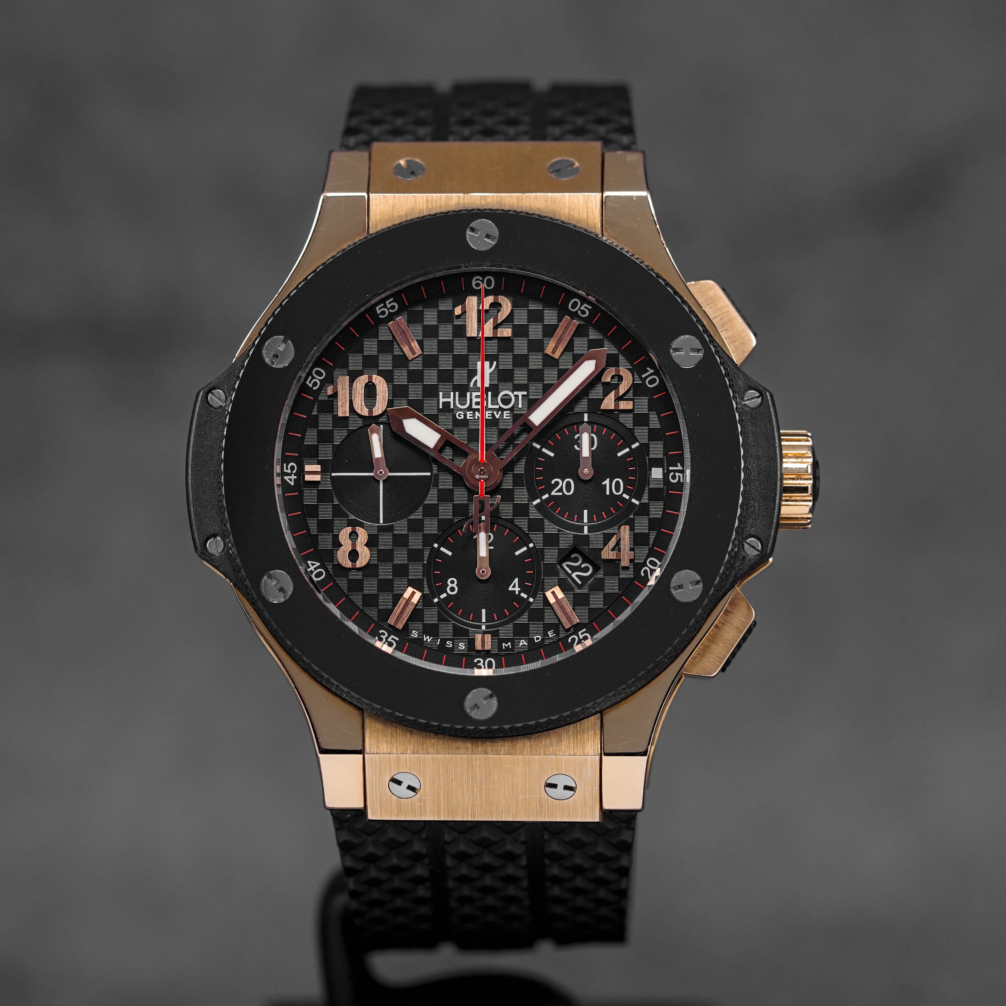 BIG BANG ORIGINAL 44MM GOLD CERAMIC (UNDATED)