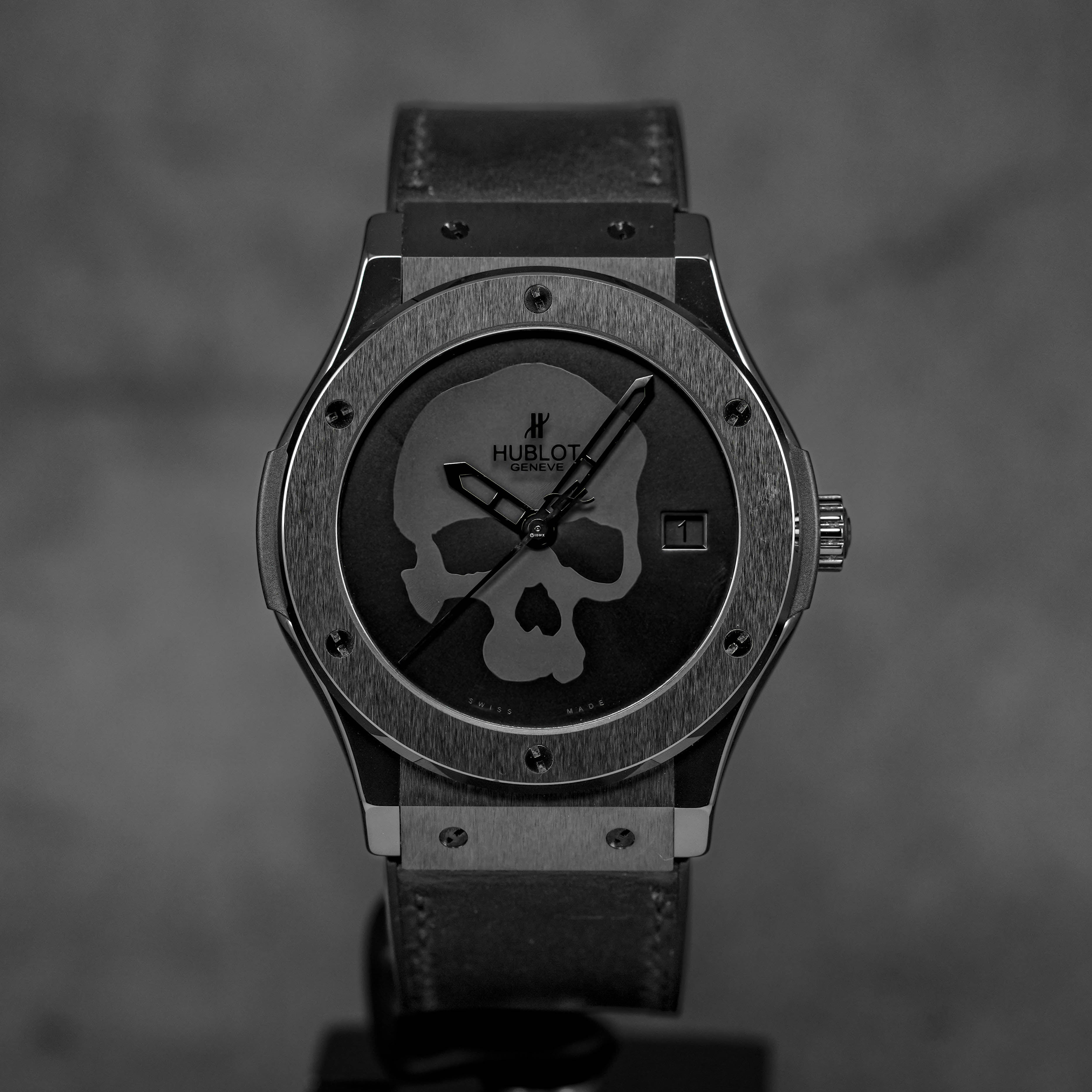 CLASSIC FUSION 45MM BLACK CERAMIC 'SKULL BANG' LIMITED EDITION (UNDATED)