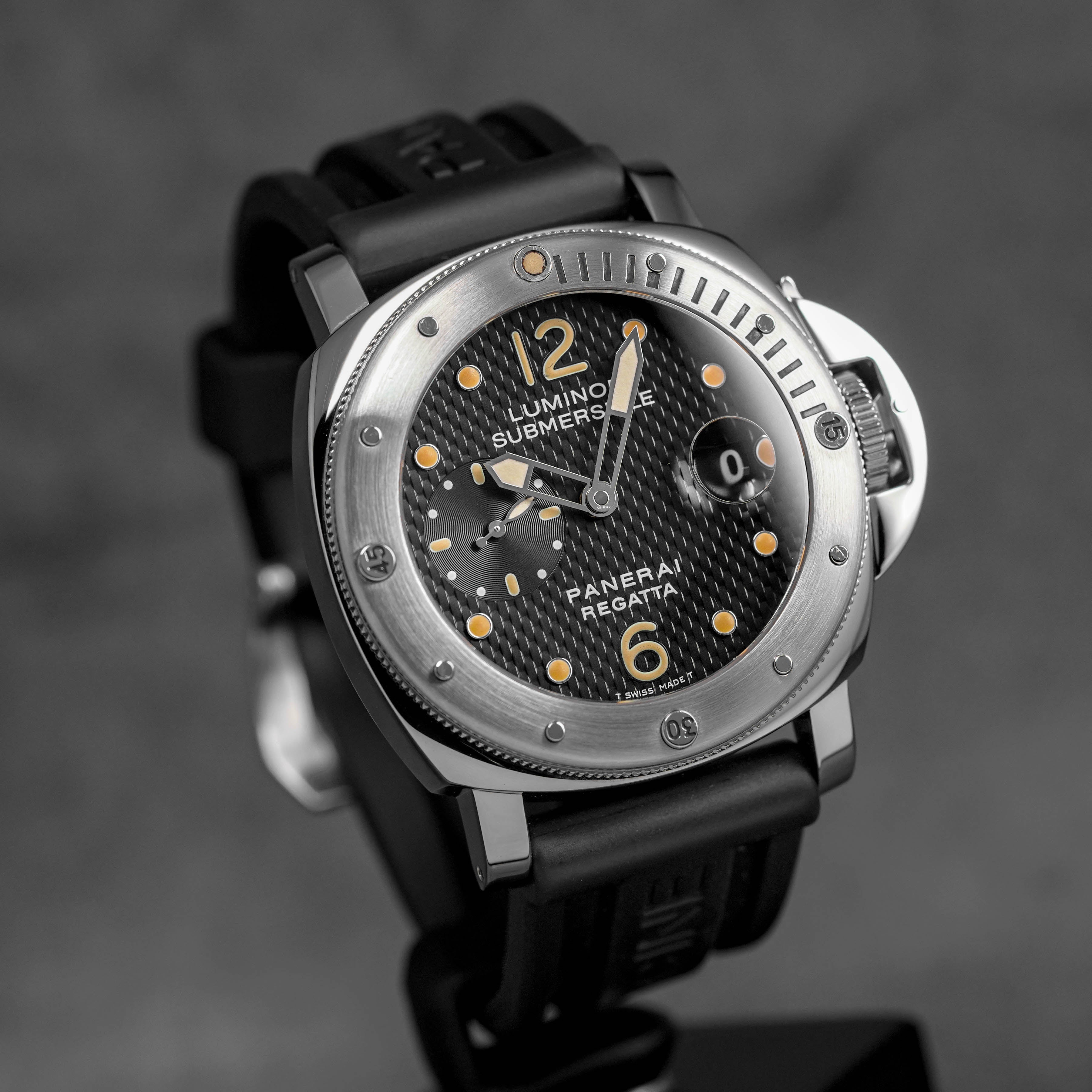 LUMINOR SUBMERSIBLE REGATTA 'LAUREUS AWARD 2004' SPECIAL EDITION PAM 199 (WATCH ONLY)