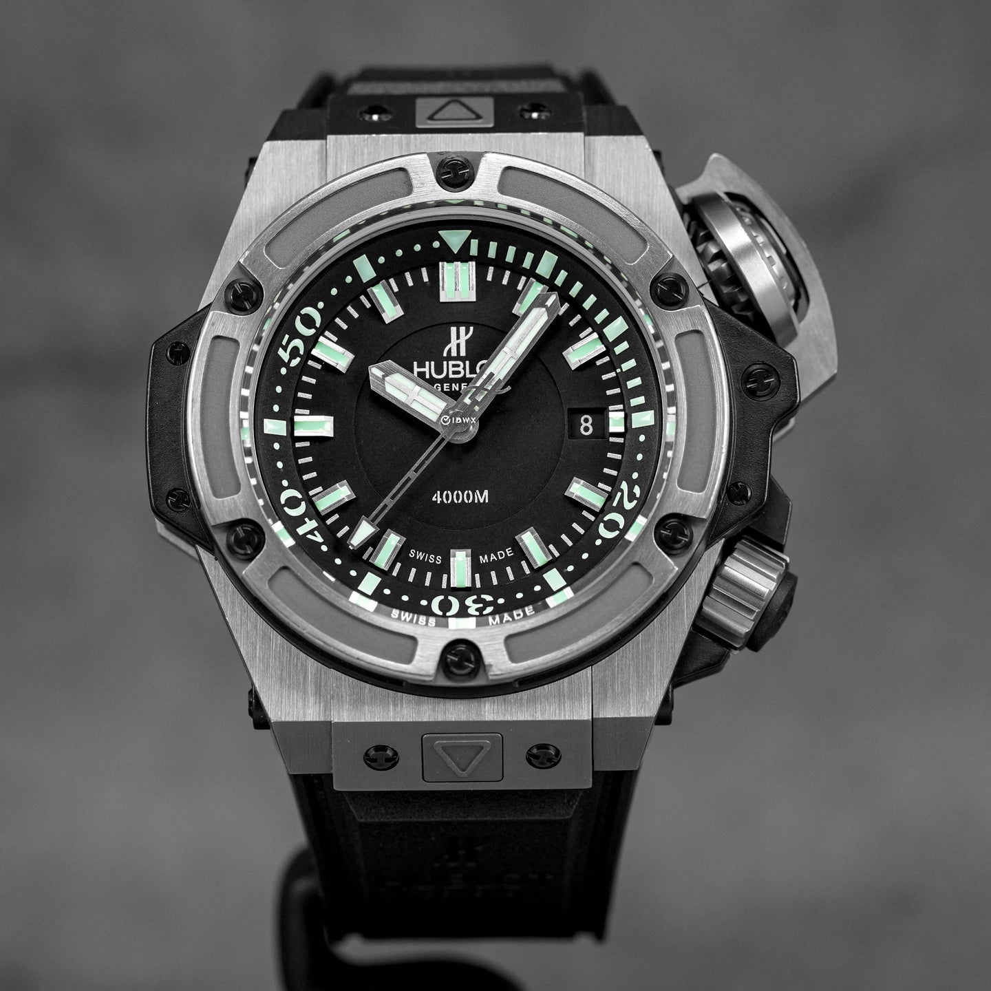 KING POWER 48MM OCEANOGRAPHIC DIVER 4000 'MUSEE DE MONACO' TITANIUM BLACK DIAL LIMITED EDITION (2012)