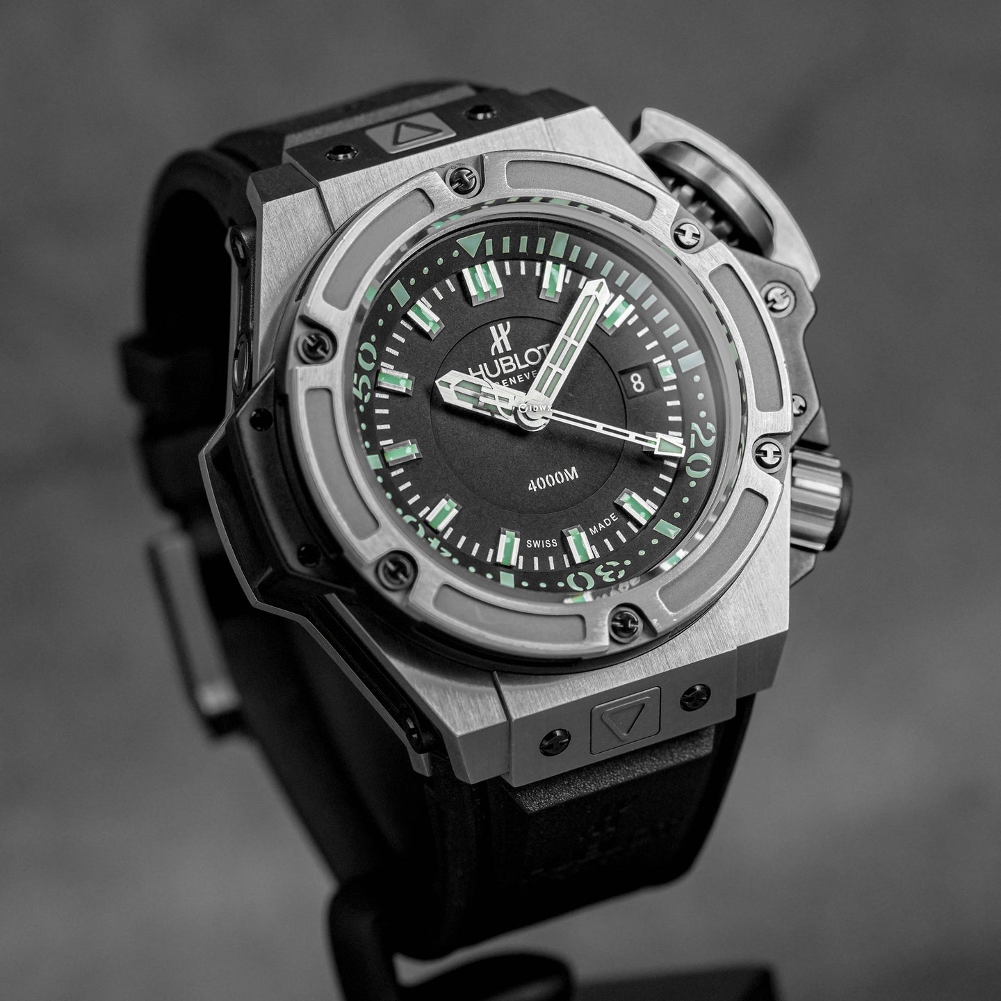 KING POWER 48MM OCEANOGRAPHIC DIVER 4000 'MUSEE DE MONACO' TITANIUM BLACK DIAL LIMITED EDITION (2012)