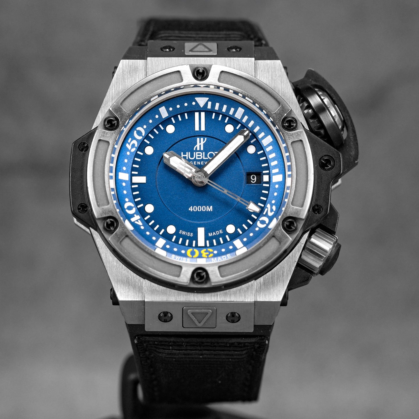 KING POWER 48MM OCEANOGRAPH DIVER 4000 'LUCERNE PHILIPPINES' 30TH ANNIVERSARY 2012 TITANIUM BLUE DIAL LIMITED EDITION (WATCH & BOX)