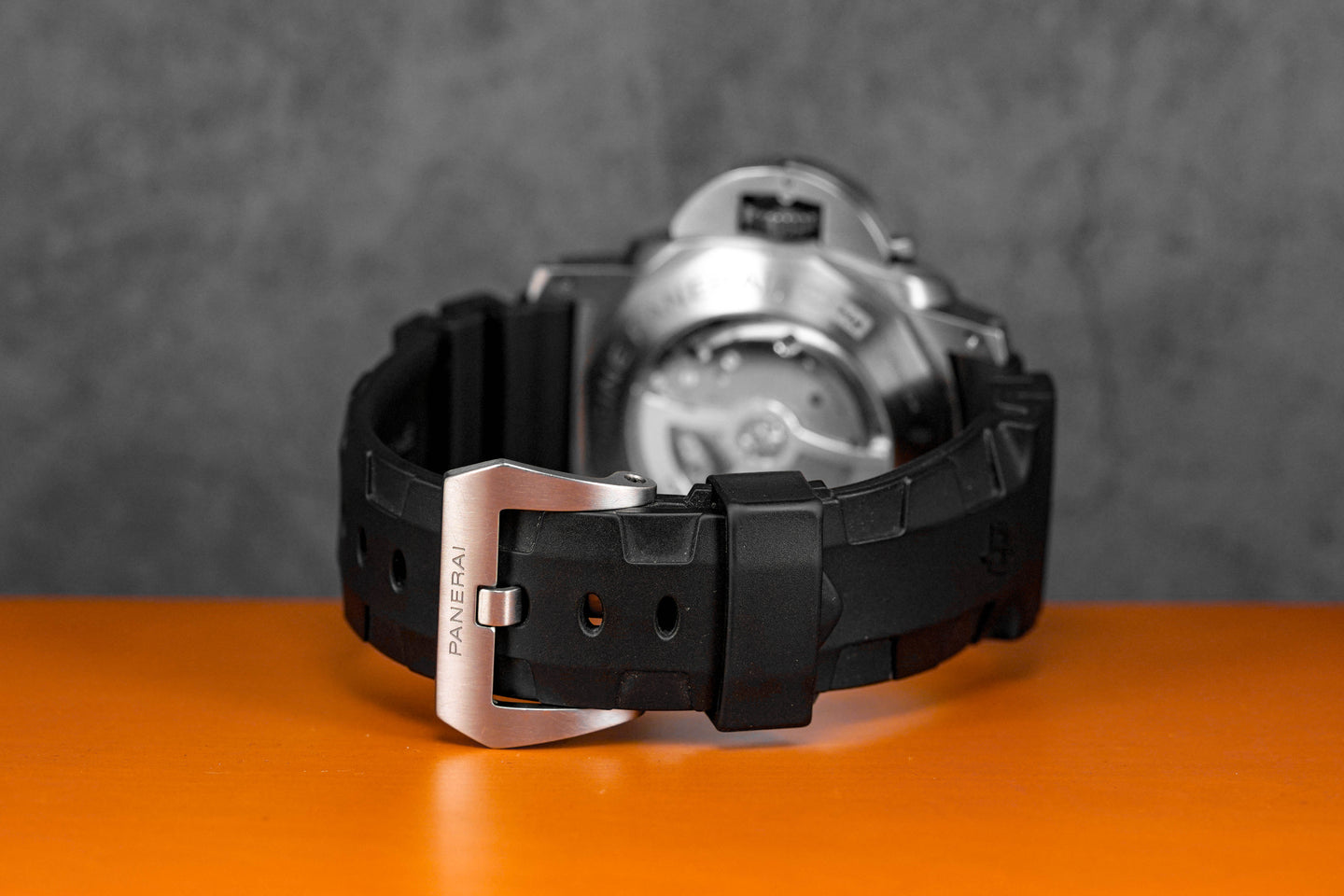 Luminor Submersible PAM 305