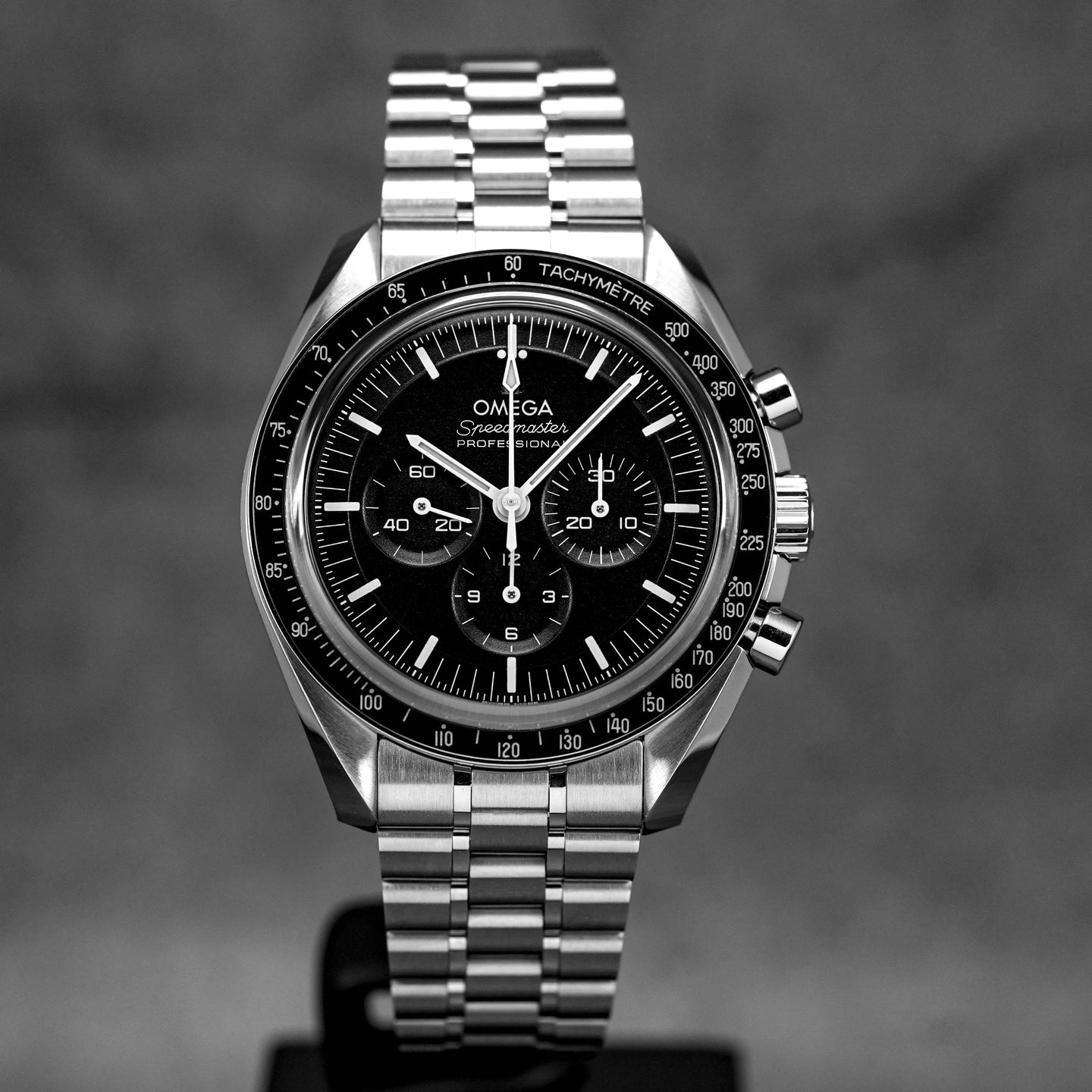 SPEEDMASTER MOONWATCH SAPPHIRE (2022)