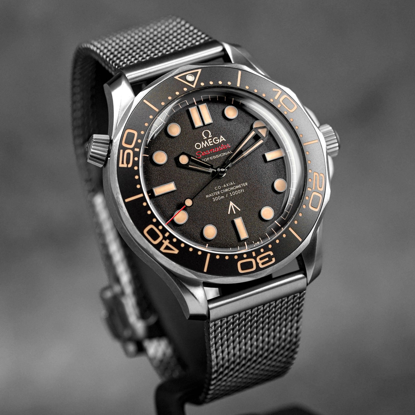 SEAMASTER DIVER 300M TITANIUM 'NO TIME TO DIE' (2024)