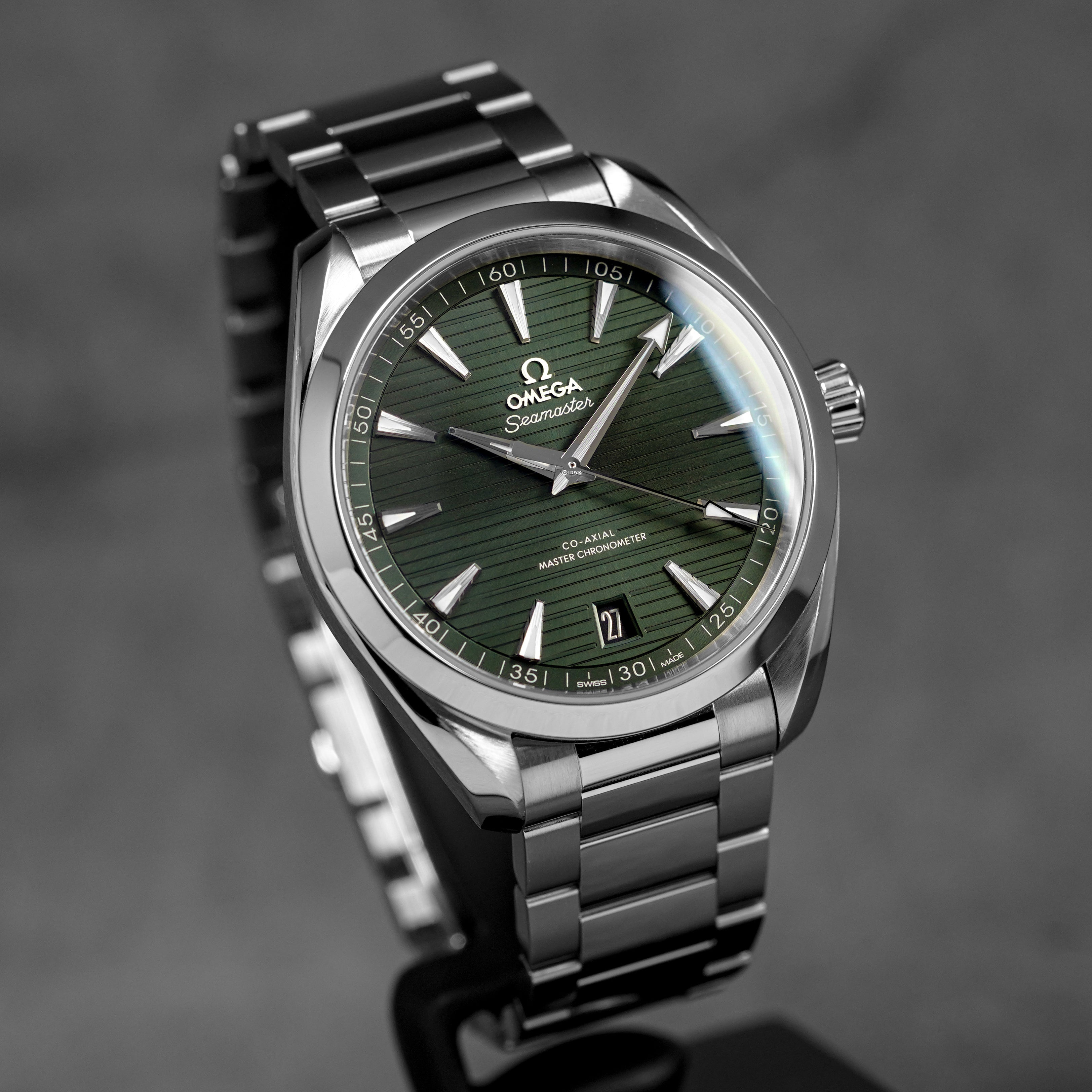 SEAMASTER AQUA TERRA 150M GREEN DIAL (2021)