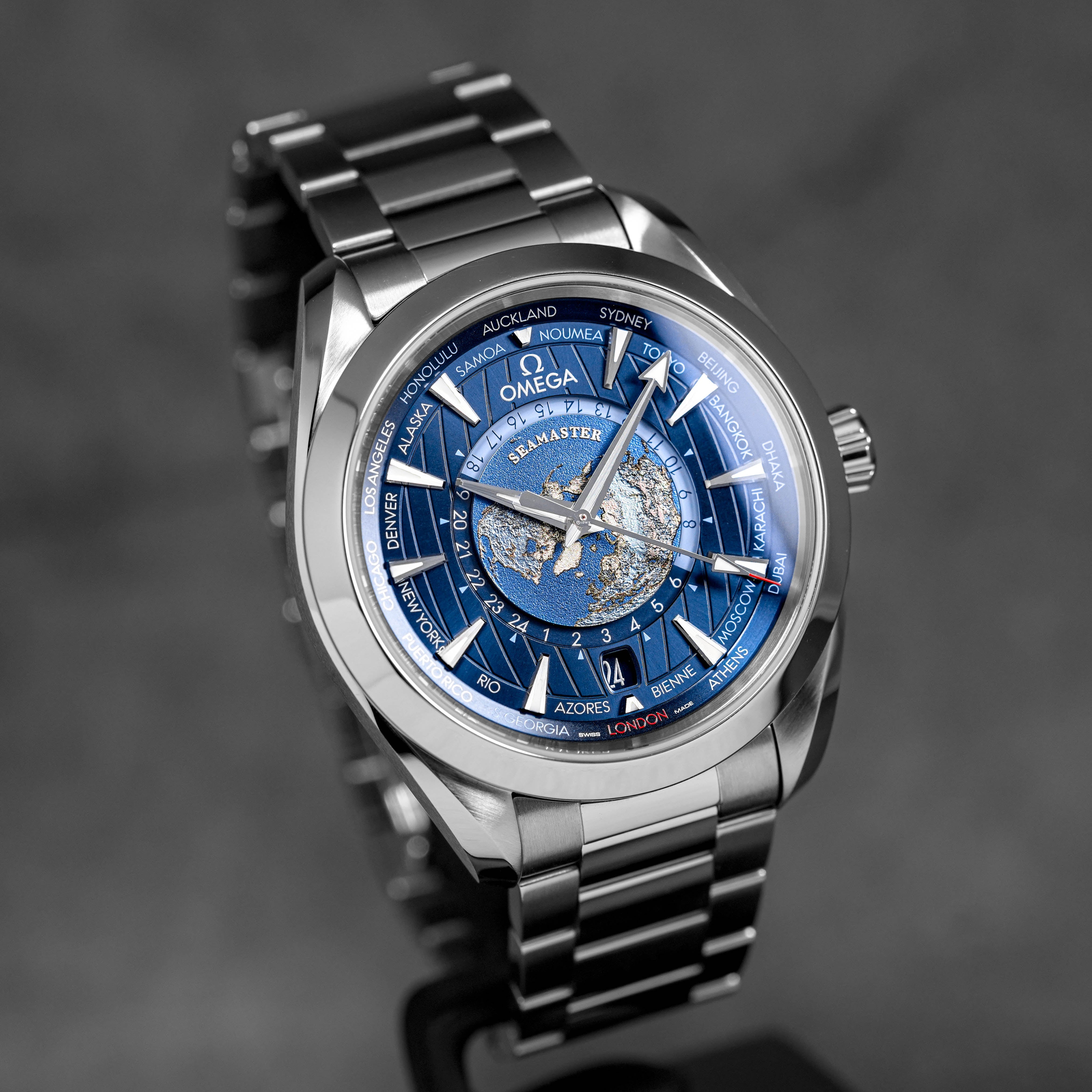 SEAMASTER AQUA TERRA WORLDTIMER BLUE DIAL (2024)