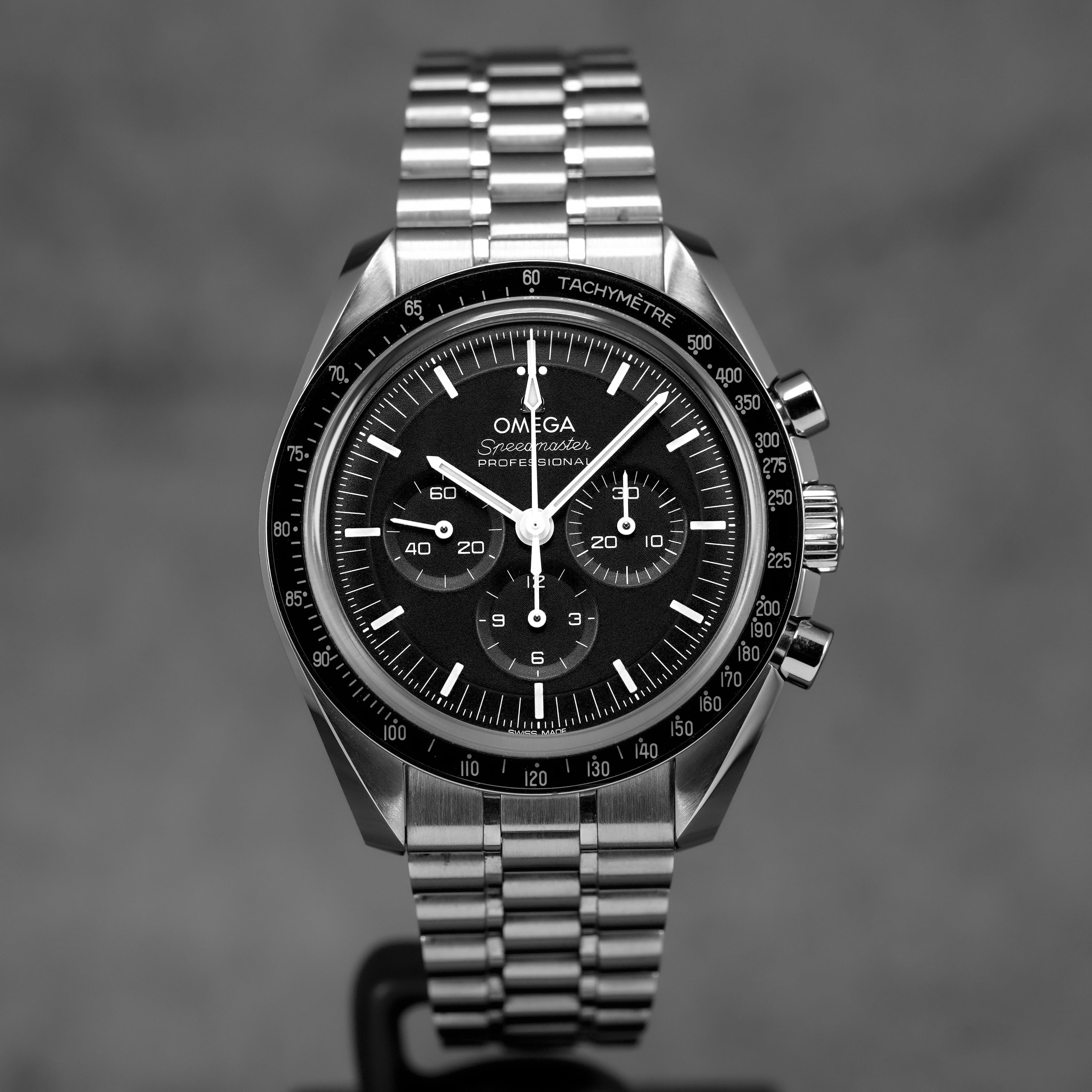 SPEEDMASTER MOONWATCH SAPPHIRE (2022)