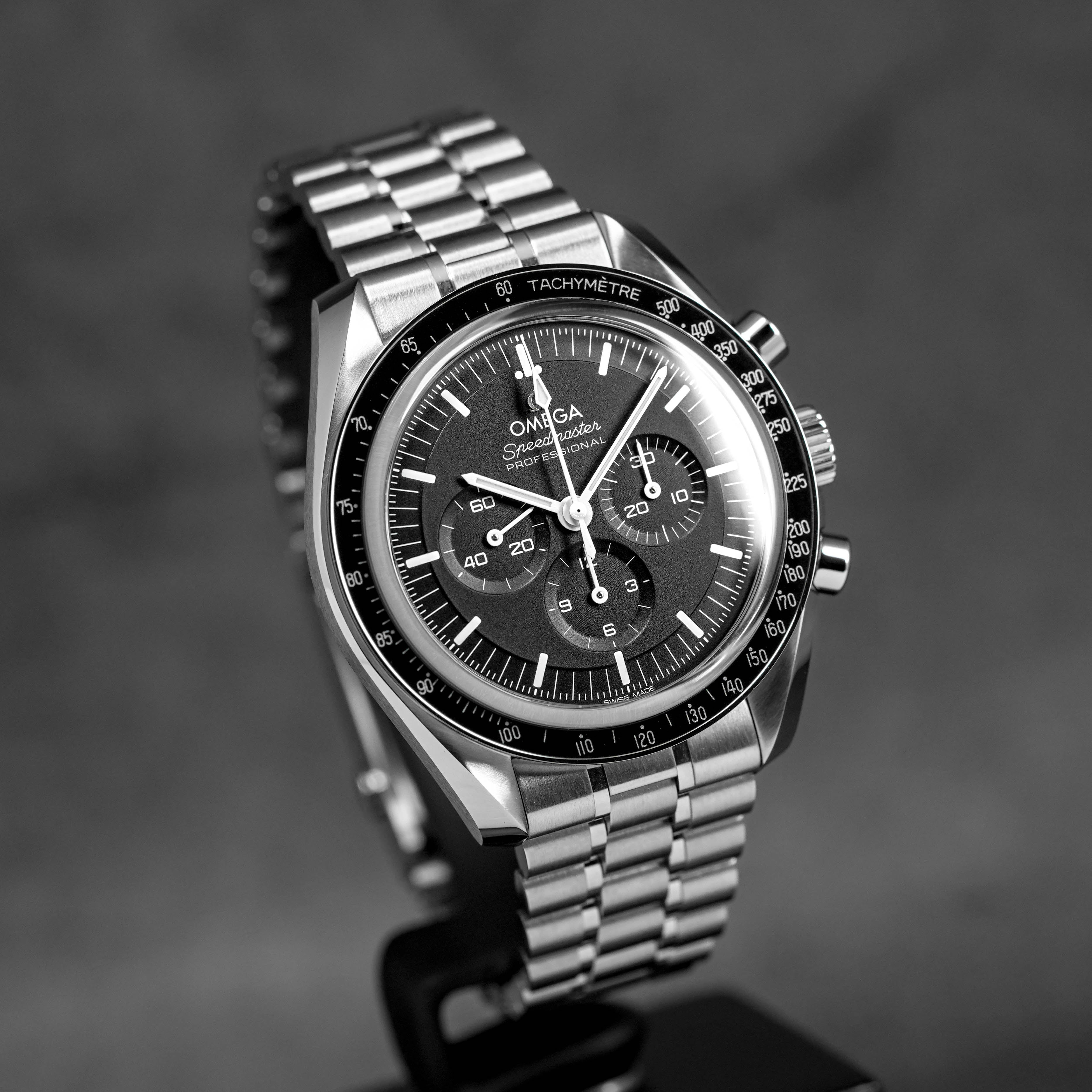 SPEEDMASTER MOONWATCH SAPPHIRE (2024)