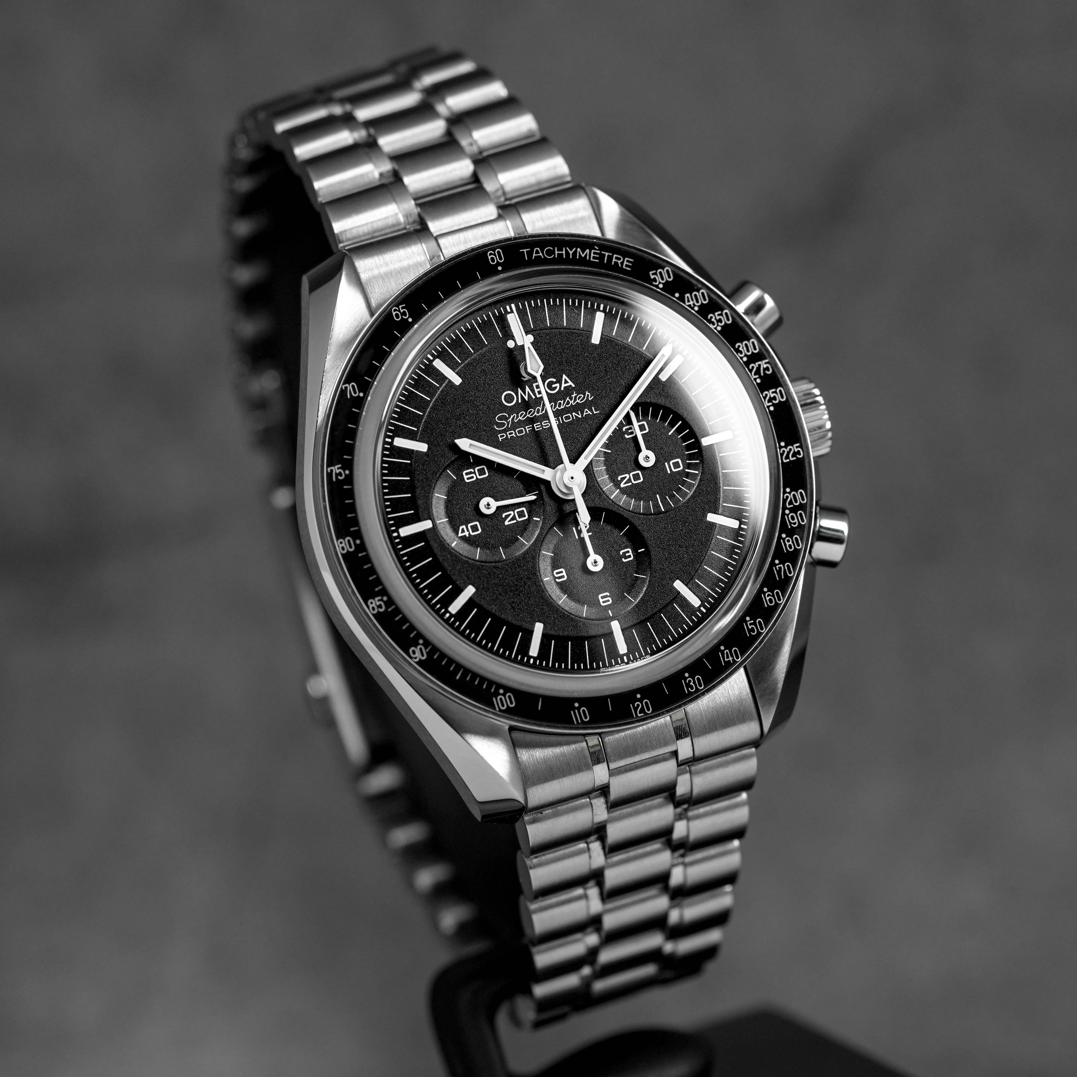 SPEEDMASTER MOONWATCH SAPPHIRE (2021)