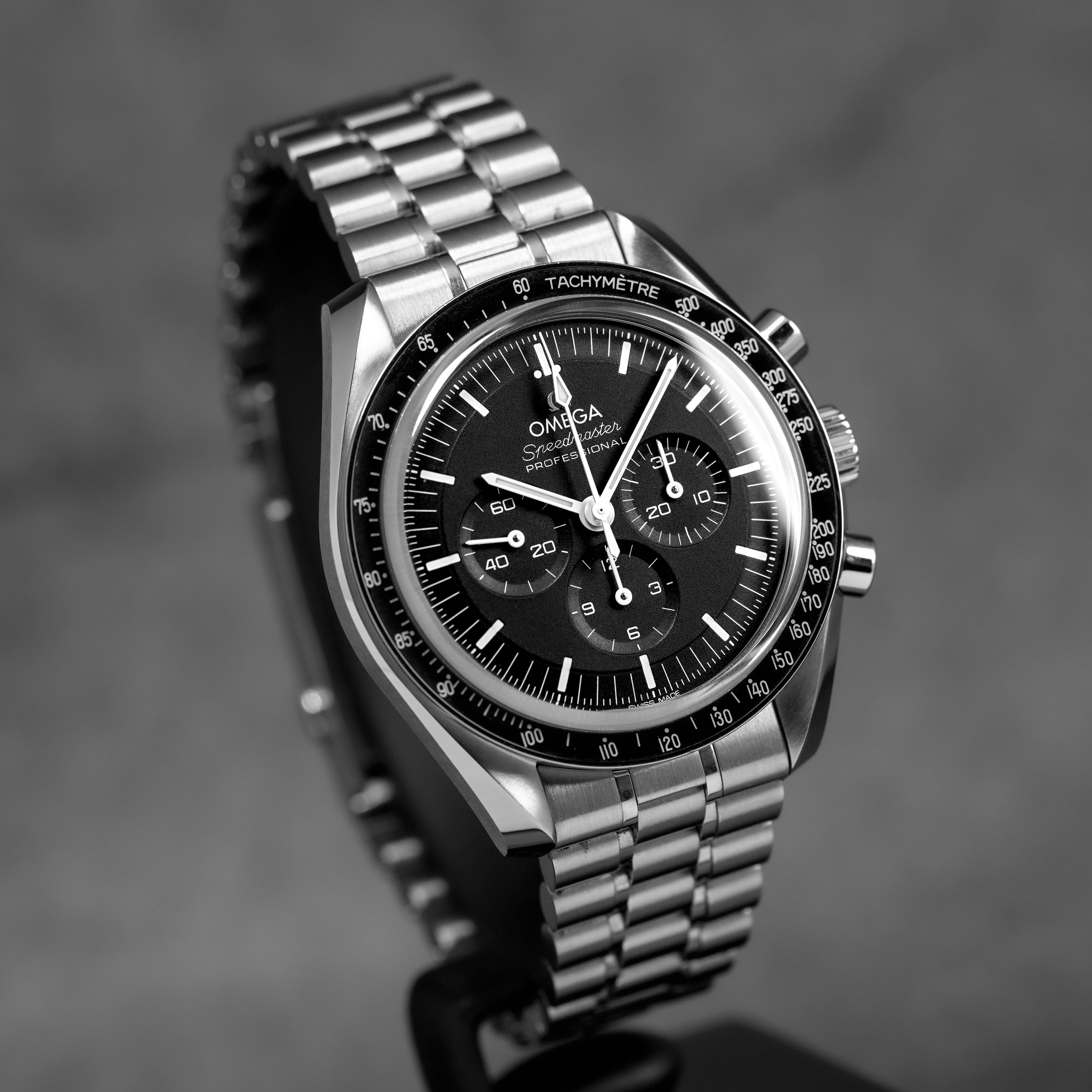SPEEDMASTER MOONWATCH SAPPHIRE (2022)