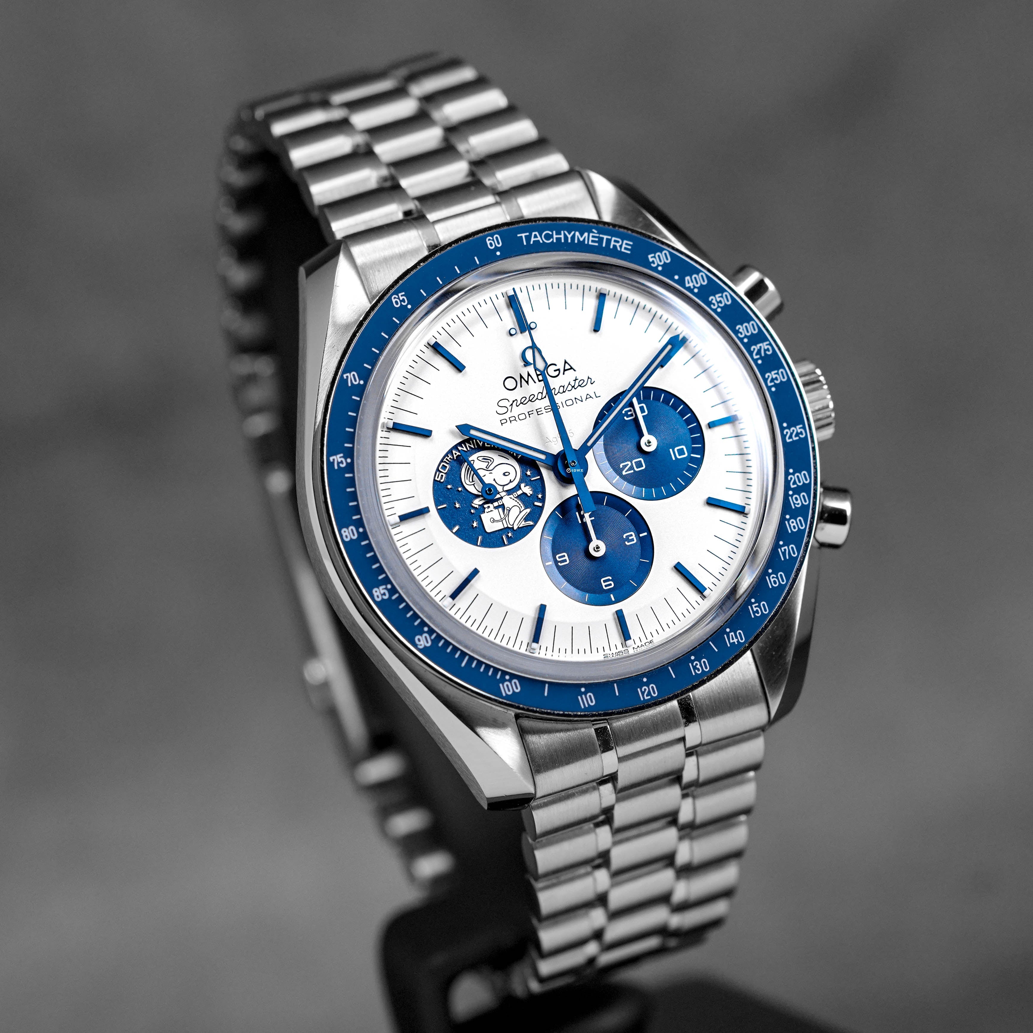 SPEEDMASTER 'SILVER SNOOPY AWARD' 50TH ANNIVERSARY (2024)