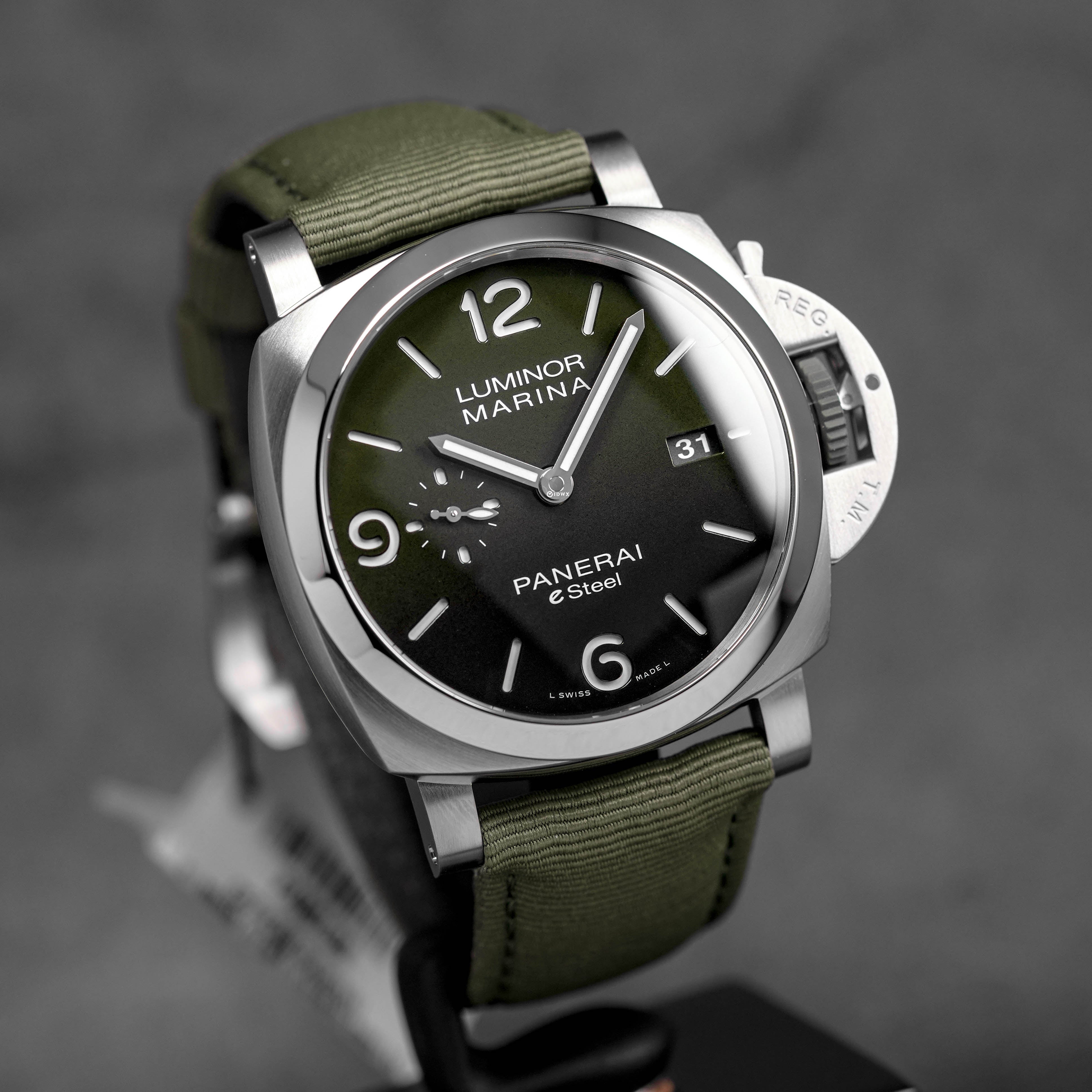 LUMINOR MARINA 44MM eSTEEL VERDE SMERALDO PAM 1356 (2025)