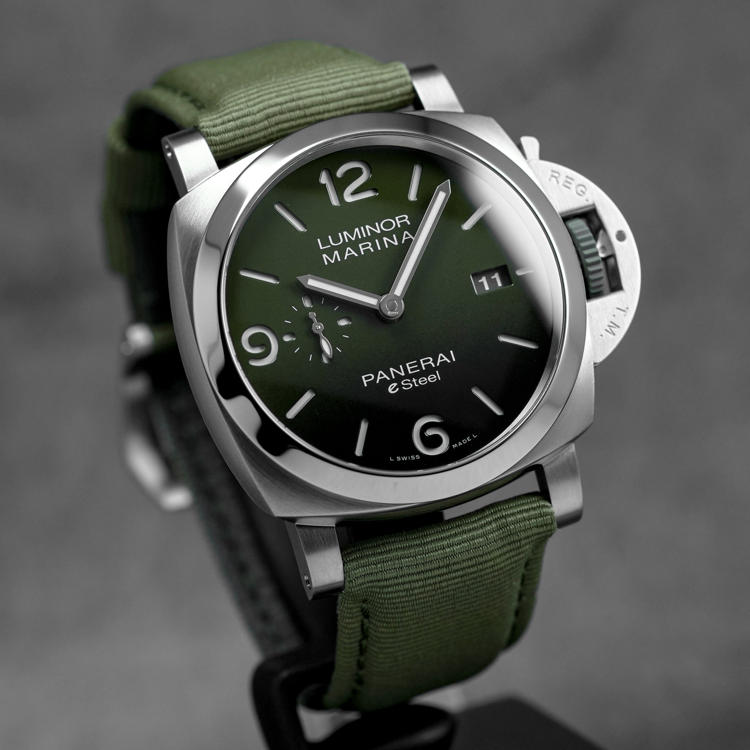 LUMINOR MARINA 44MM eSTEEL VERDE SMERALDO PAM 1356 (2025)