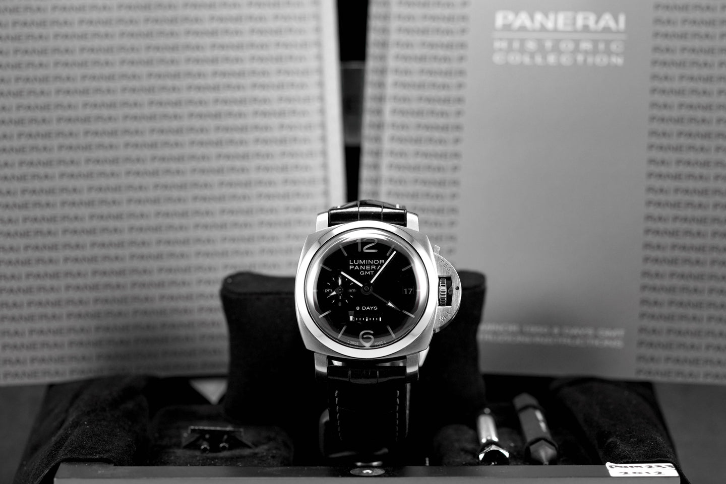 Harga Panerai Luminor PAM 233