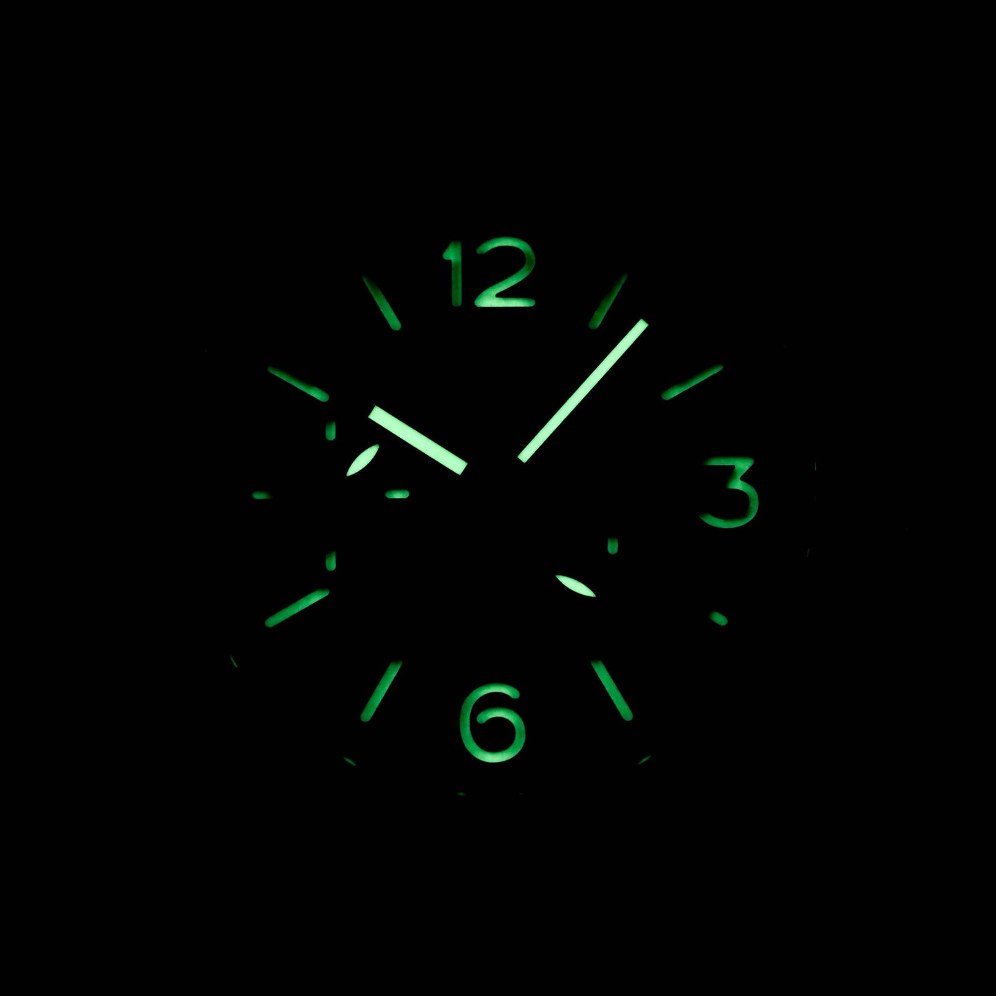 Harga Panerai Luminor PAM 423