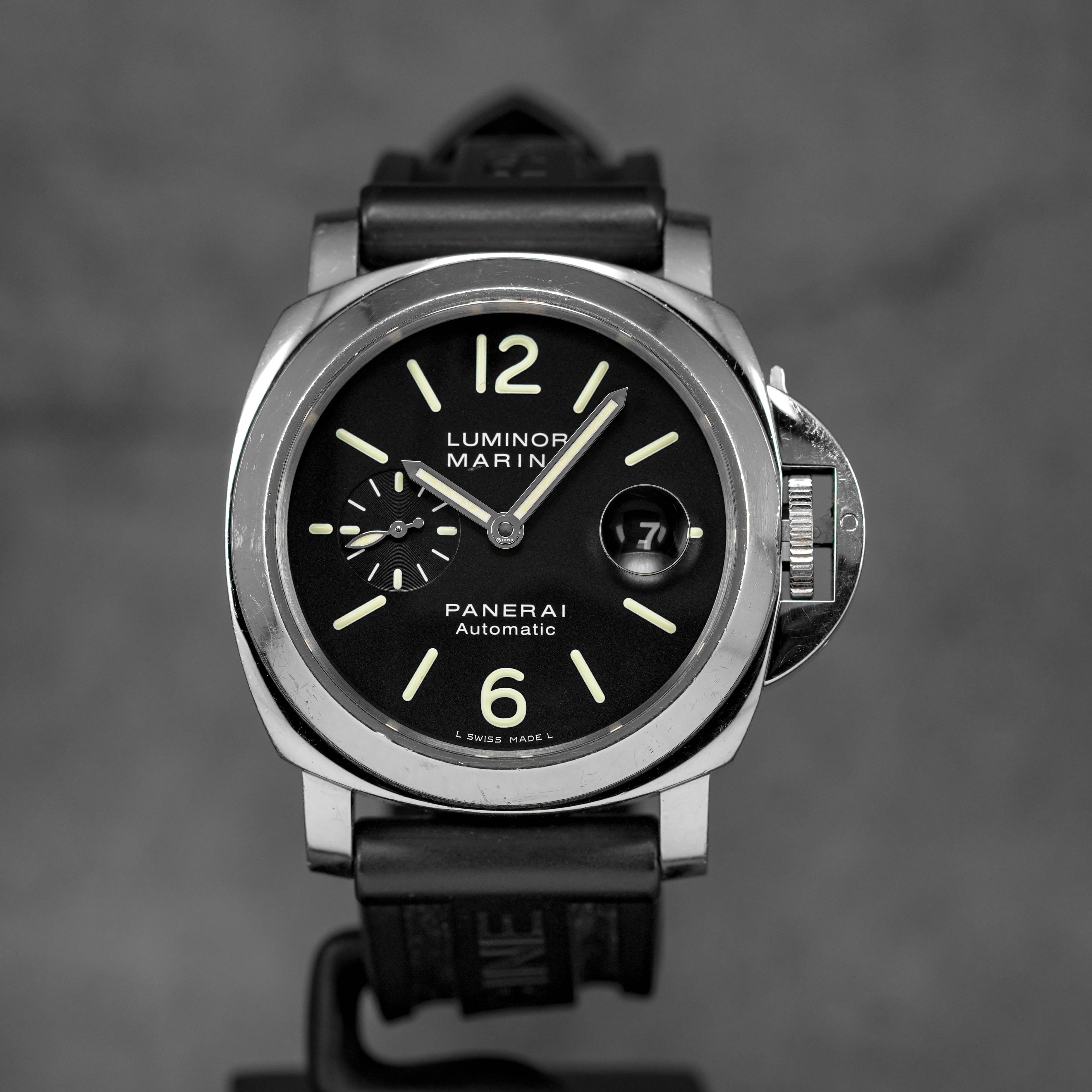 LUMINOR MARINA 44MM BLACK DIAL PAM 104 (2012)