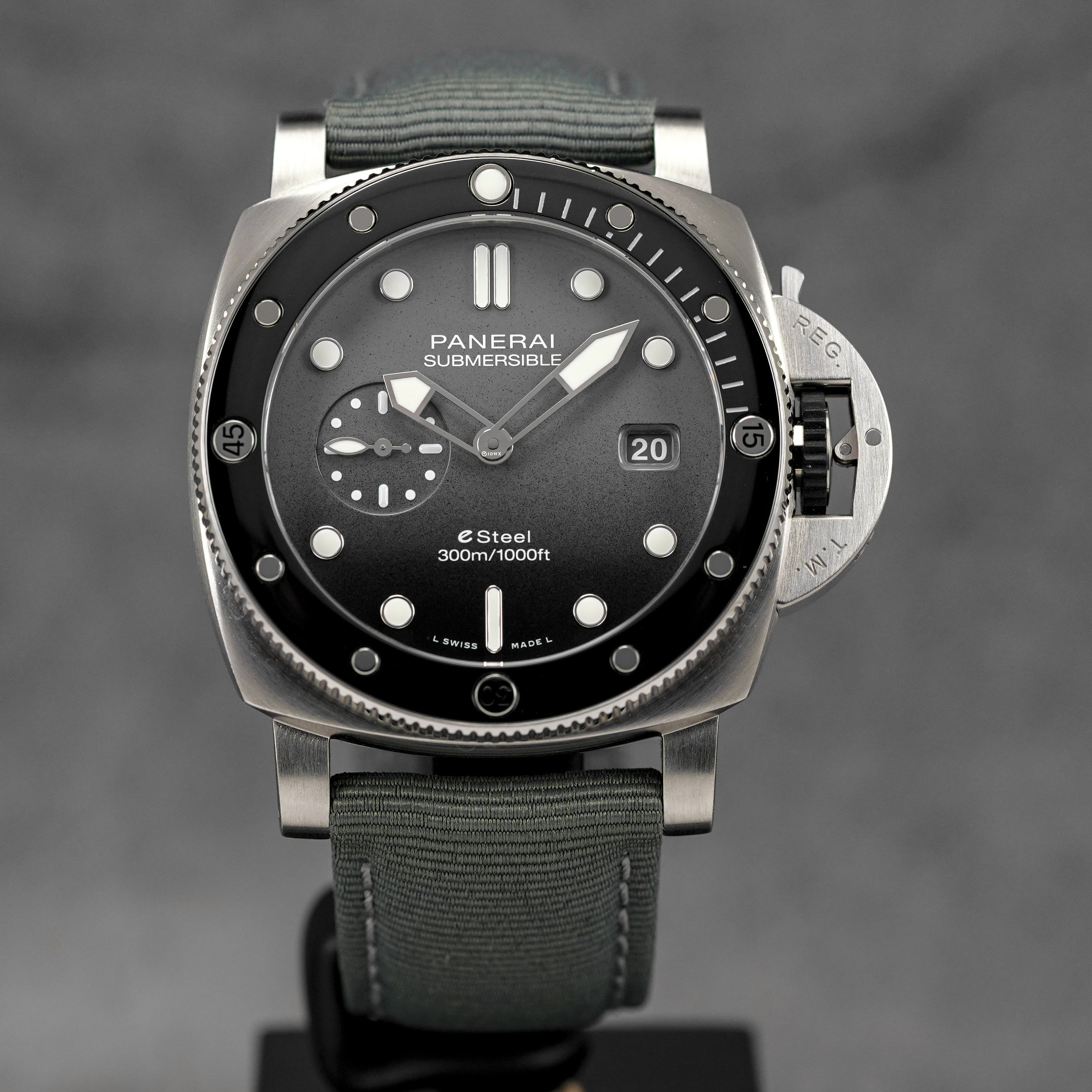 SUBMERSIBLE QUARANTAQUATTRO GRIGIO ROCCIA 44MM GREY DIAL PAM 1288 (2024)
