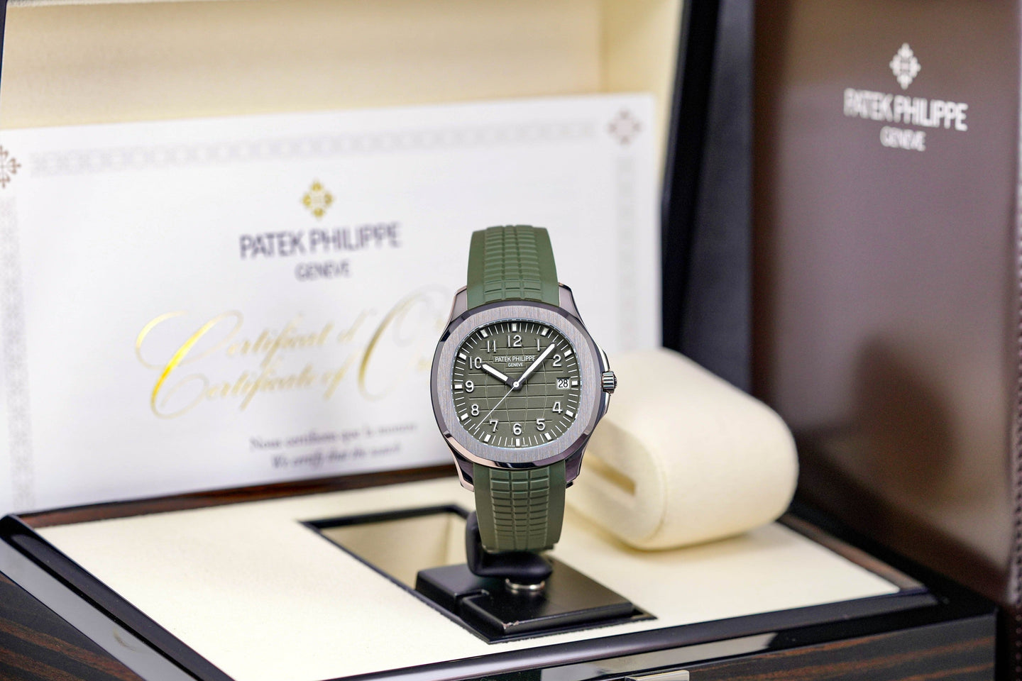 Harga Patek Philippe Aquanaut 5168G