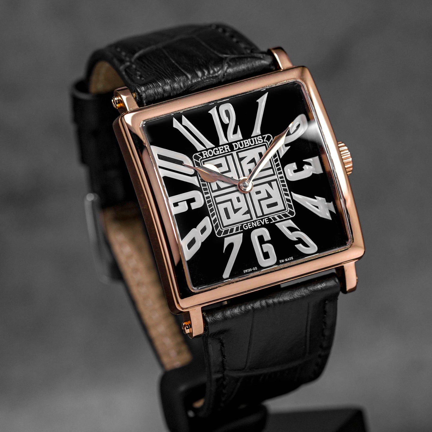 GOLDEN SQUARE 40MM ROSEGOLD LIMITED EDITION (WATCH ONLY)