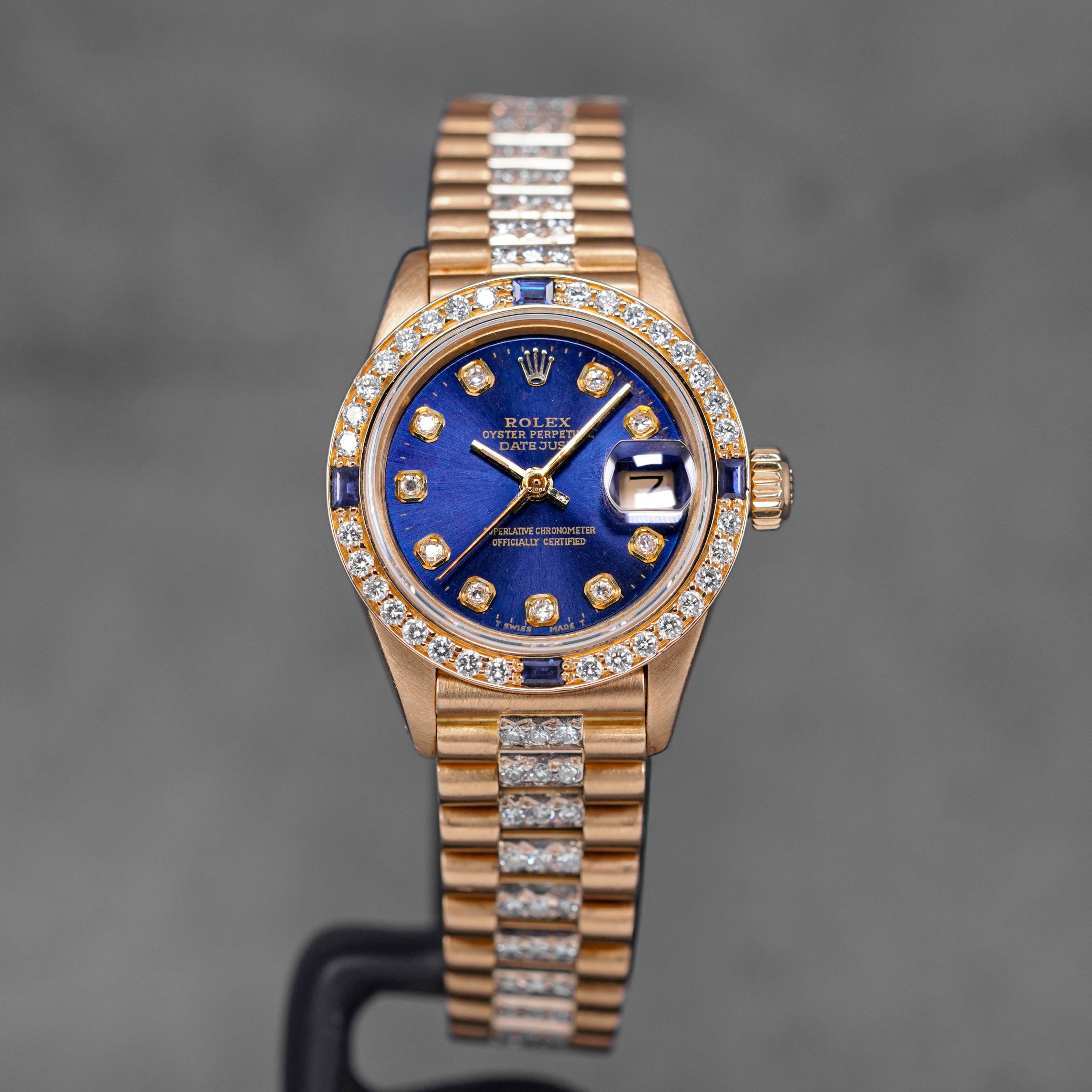 DATEJUST 26MM YELLOWGOLD BLUE DIAMOND DIAL DIAMOND SAPPHIRE BEZEL (WATCH ONLY)