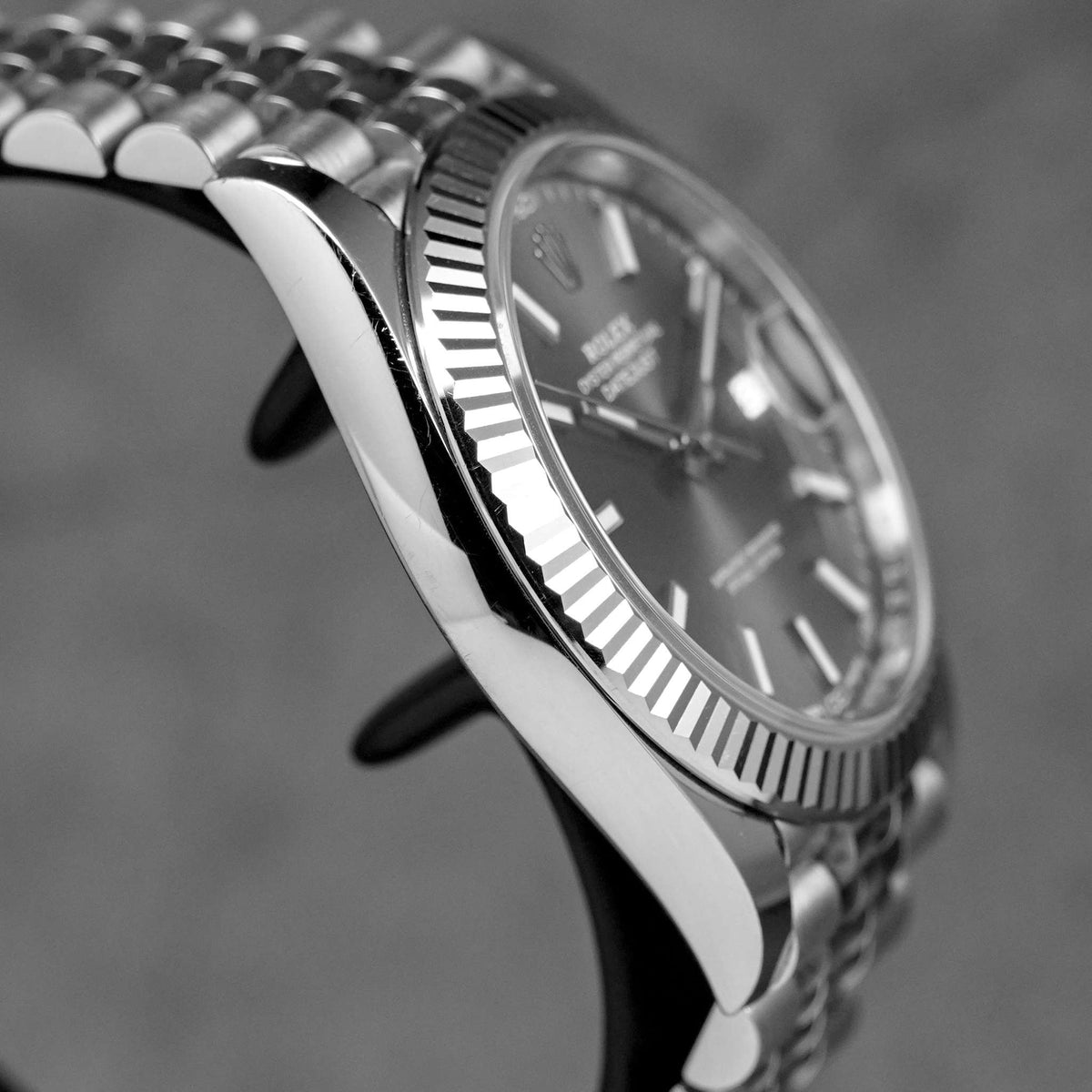 ROLEX DATEJUST 41MM RHODIUM DIAL (2018) – ONELUXE