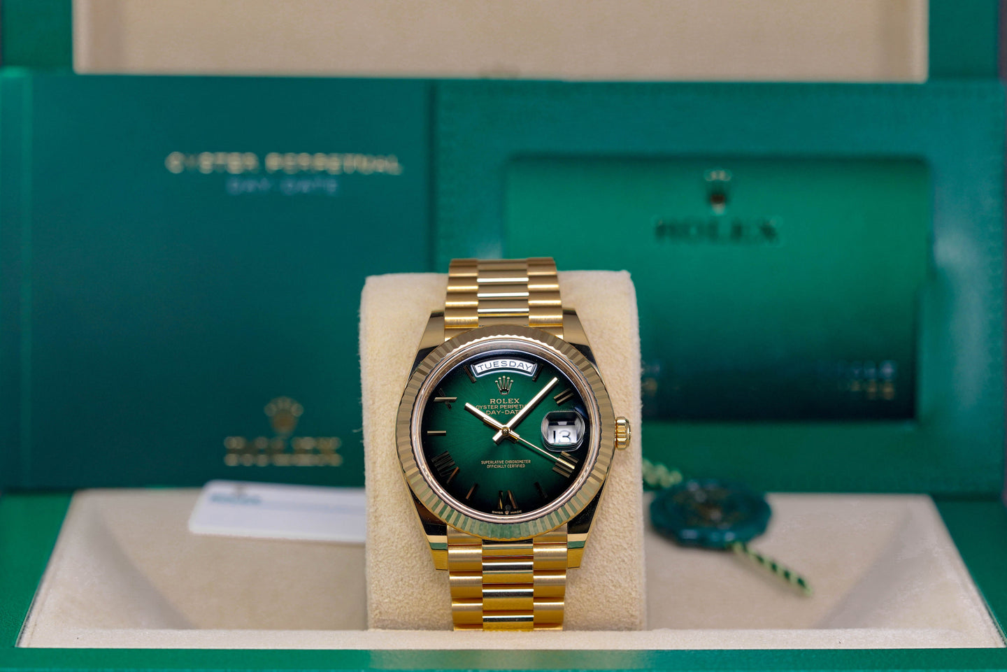 Harga Rolex Daydate Green Indonesia