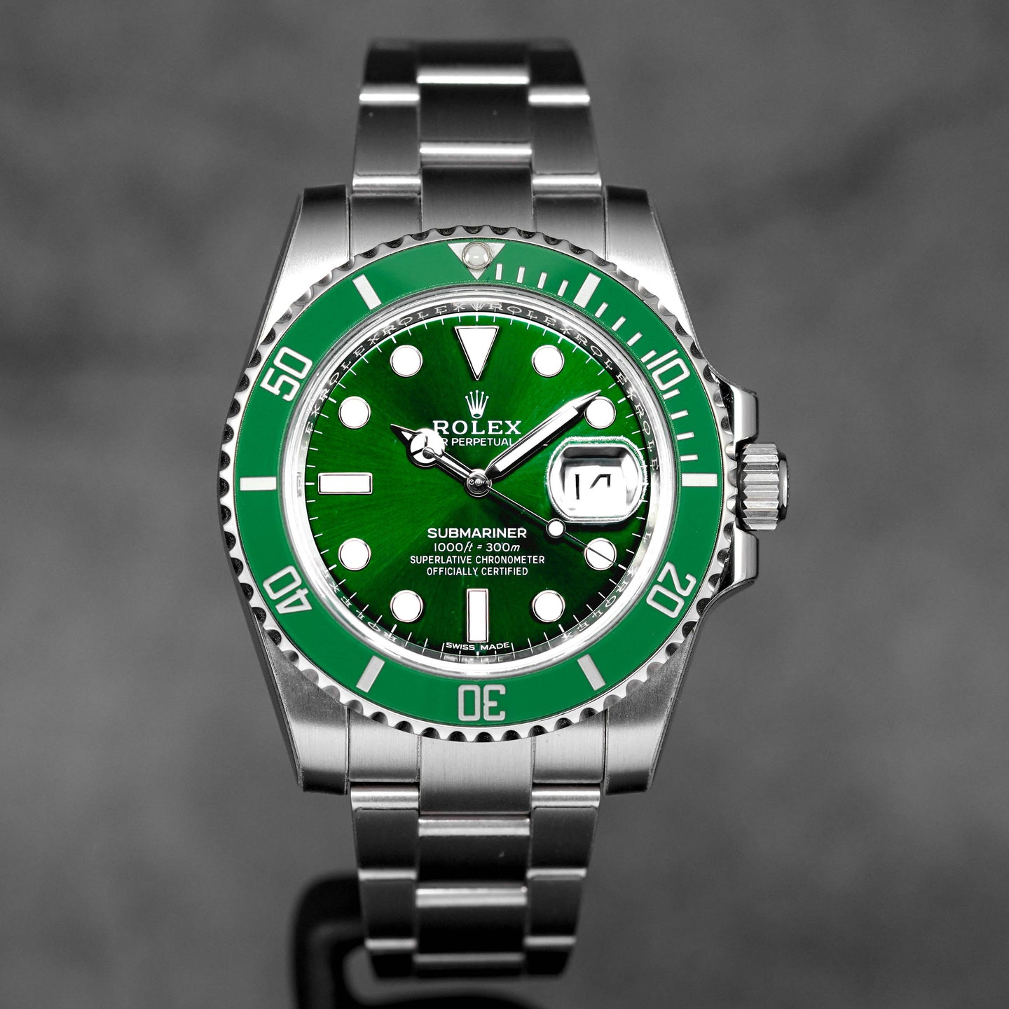 SUBMARINER DATE 40MM 'HULK' (2018)