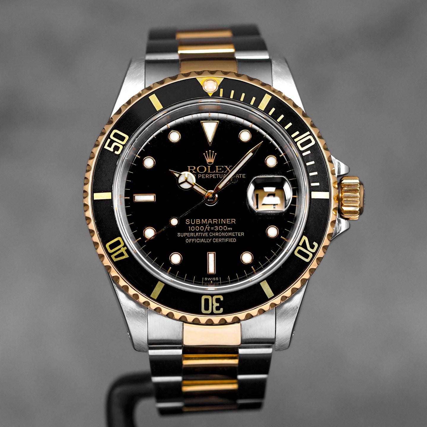 SUBMARINER DATE 40MM 16613 TWOTONE YELLOWGOLD BLACK DIAL (2000)