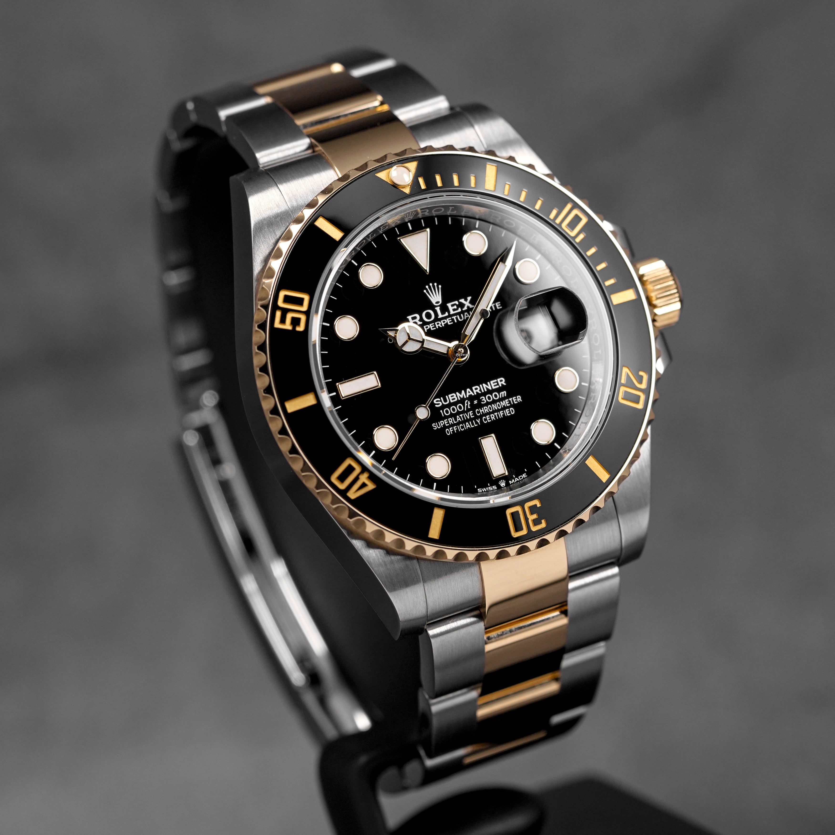 SUBMARINER DATE 41MM TWOTONE YELLOWGOLD BLACK DIAL (2022)