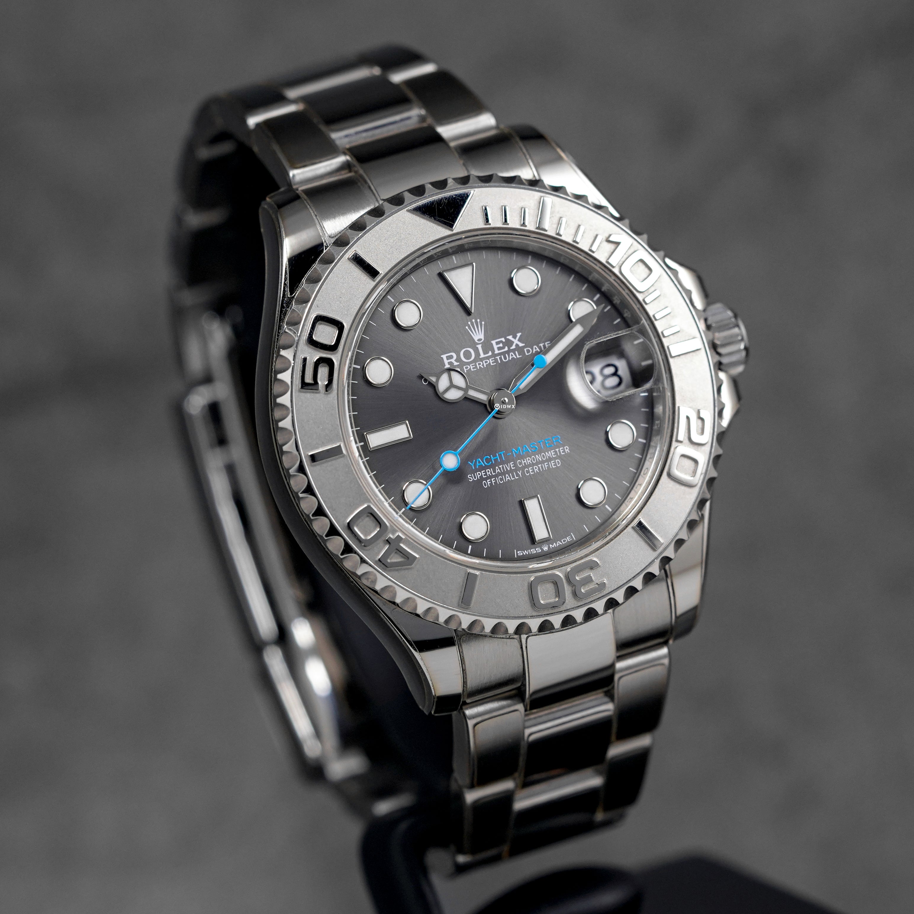 YACHT-MASTER 37MM RHODIUM DIAL PLATINUM BEZEL (2025)