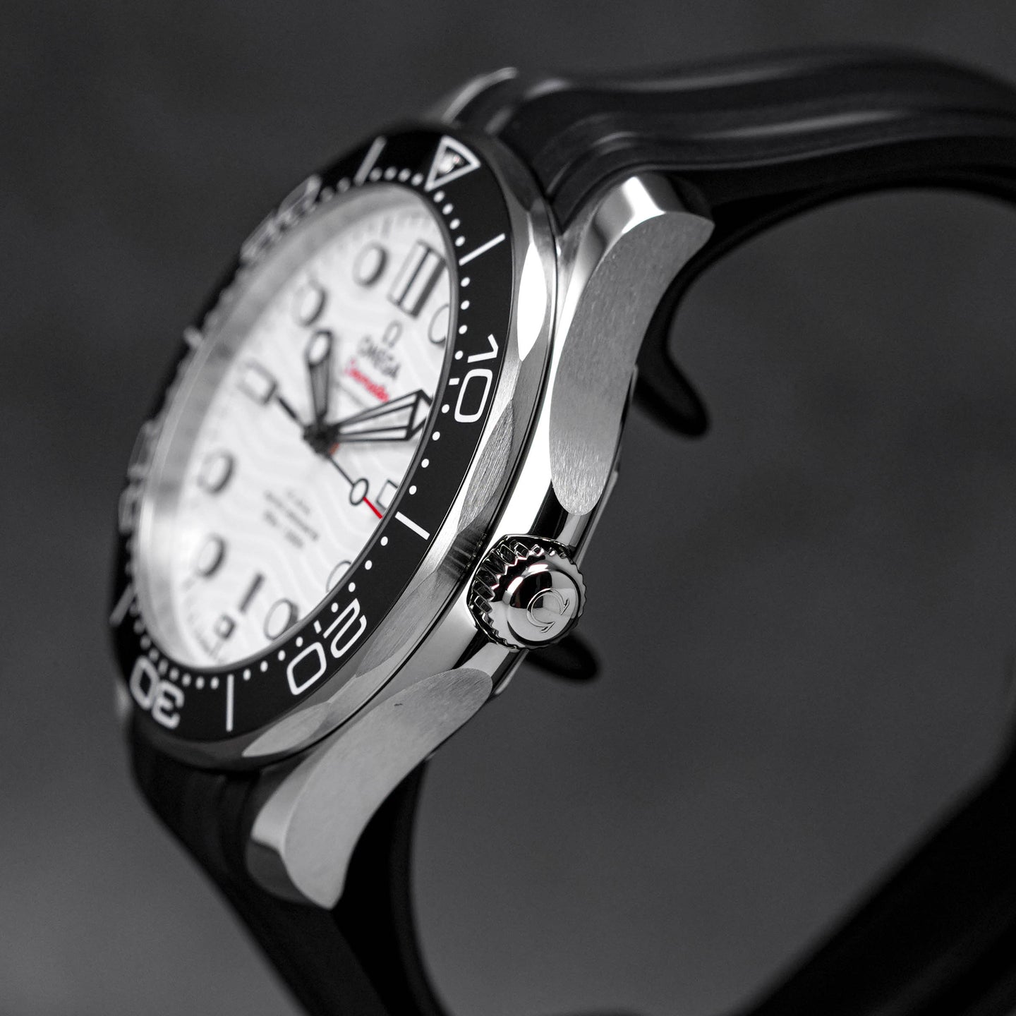 Seamaster Diver 300 White Rubber