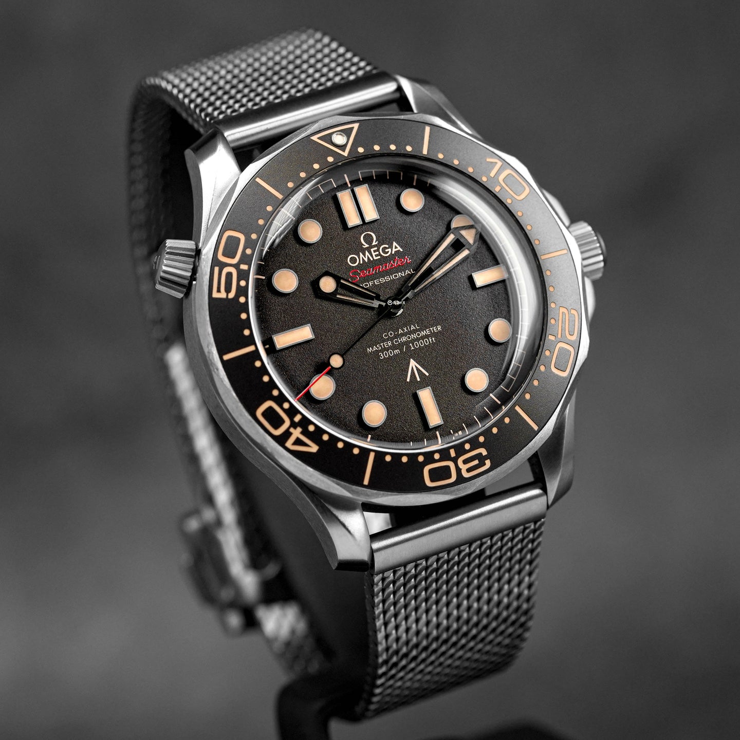 SEAMASTER DIVER 300M TITANIUM 'NO TIME TO DIE' (2024)