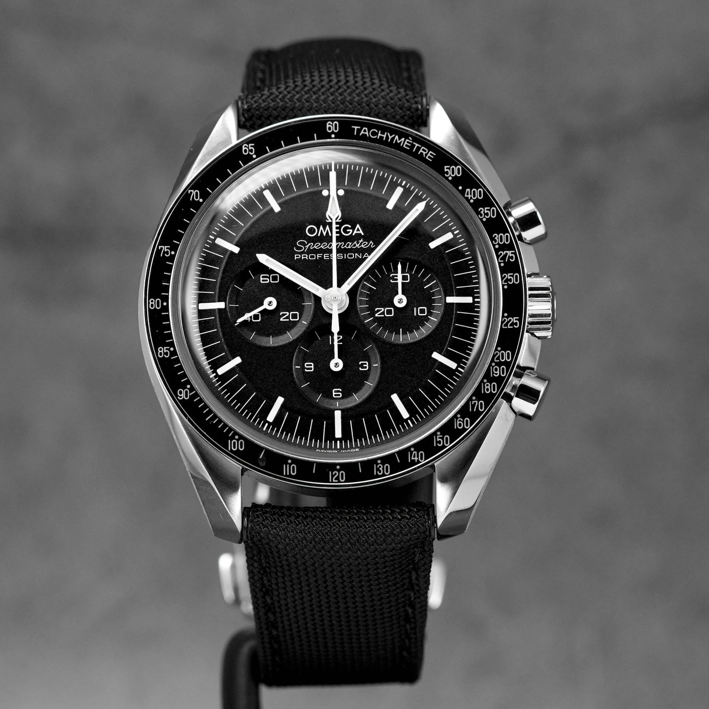 SPEEDMASTER MOONWATCH HESALITE CANVAS STRAP (2022)