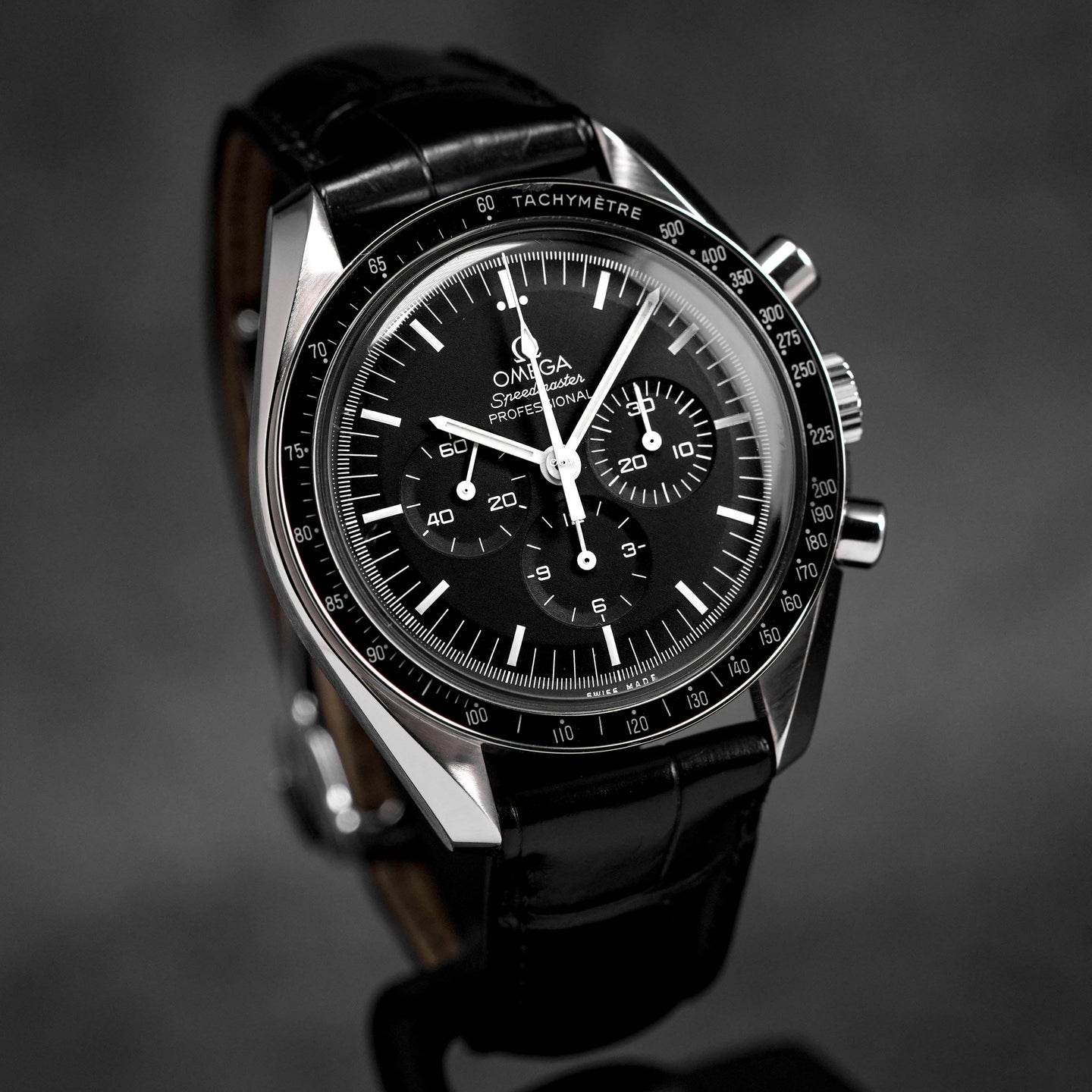 SPEEDMASTER MOONWATCH HESALITE LEATHER STRAP (2019)