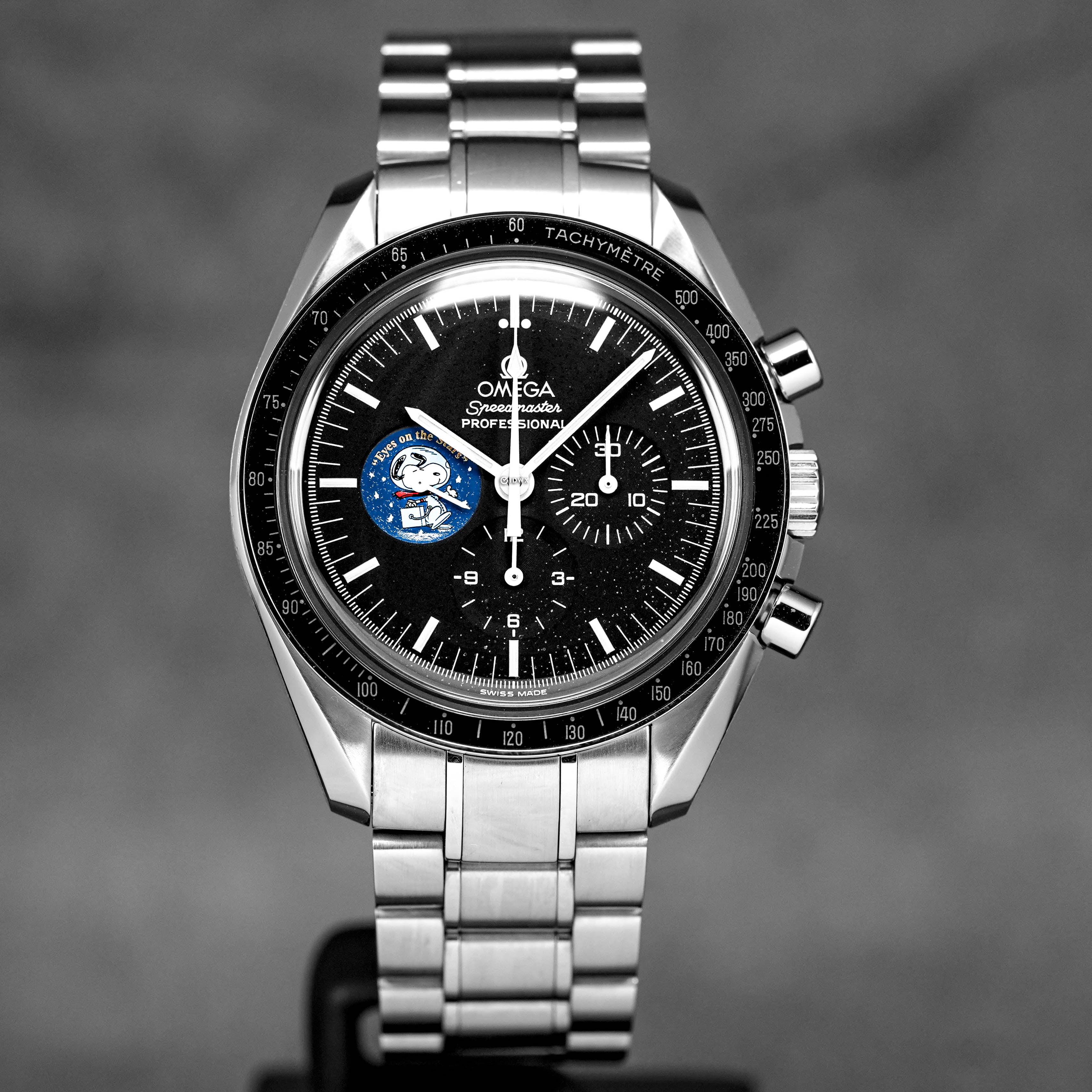 Watch Omega Speedmaster Professional Snoopy Omega Speedmaster