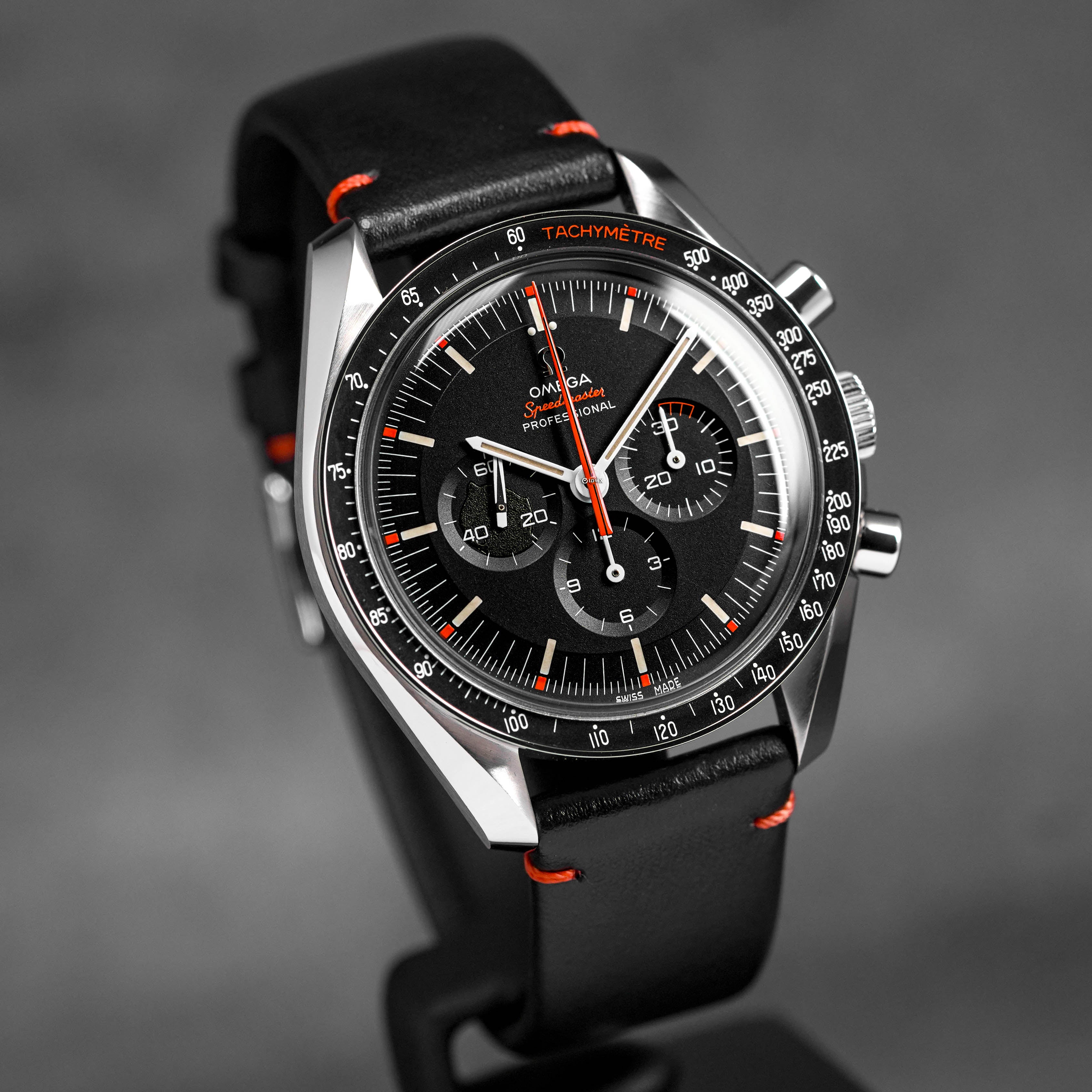 SPEEDMASTER SPEEDY TUESDAY 'ULTRAMAN' LIMITED EDITION (2018)