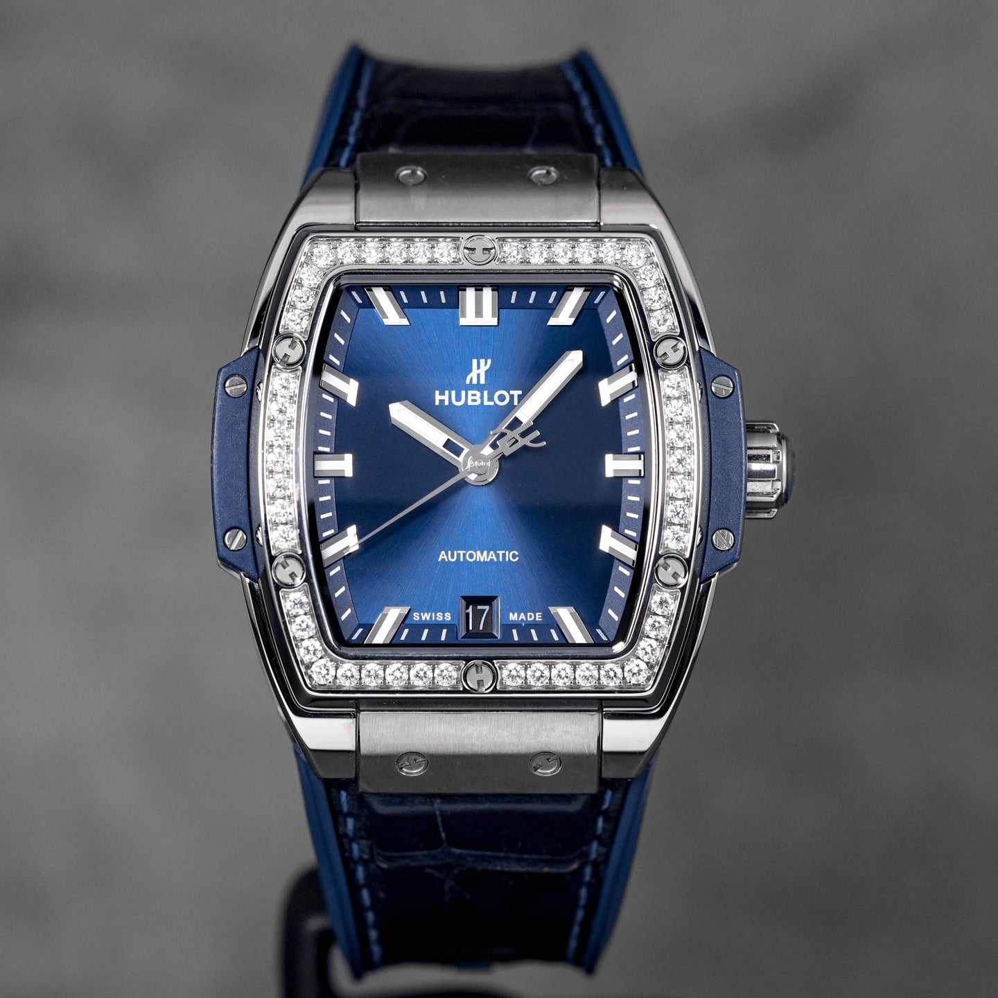 SPIRIT OF BIG BANG 39MM TITANIUM BLUE DIAMOND BEZEL (2021)