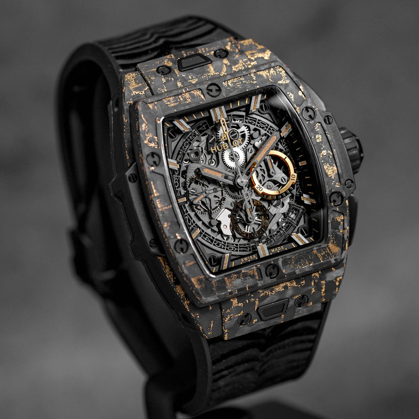 SPIRIT OF BIG BANG 42MM CARBON GOLD TIGER LIMITED EDITION (2022)