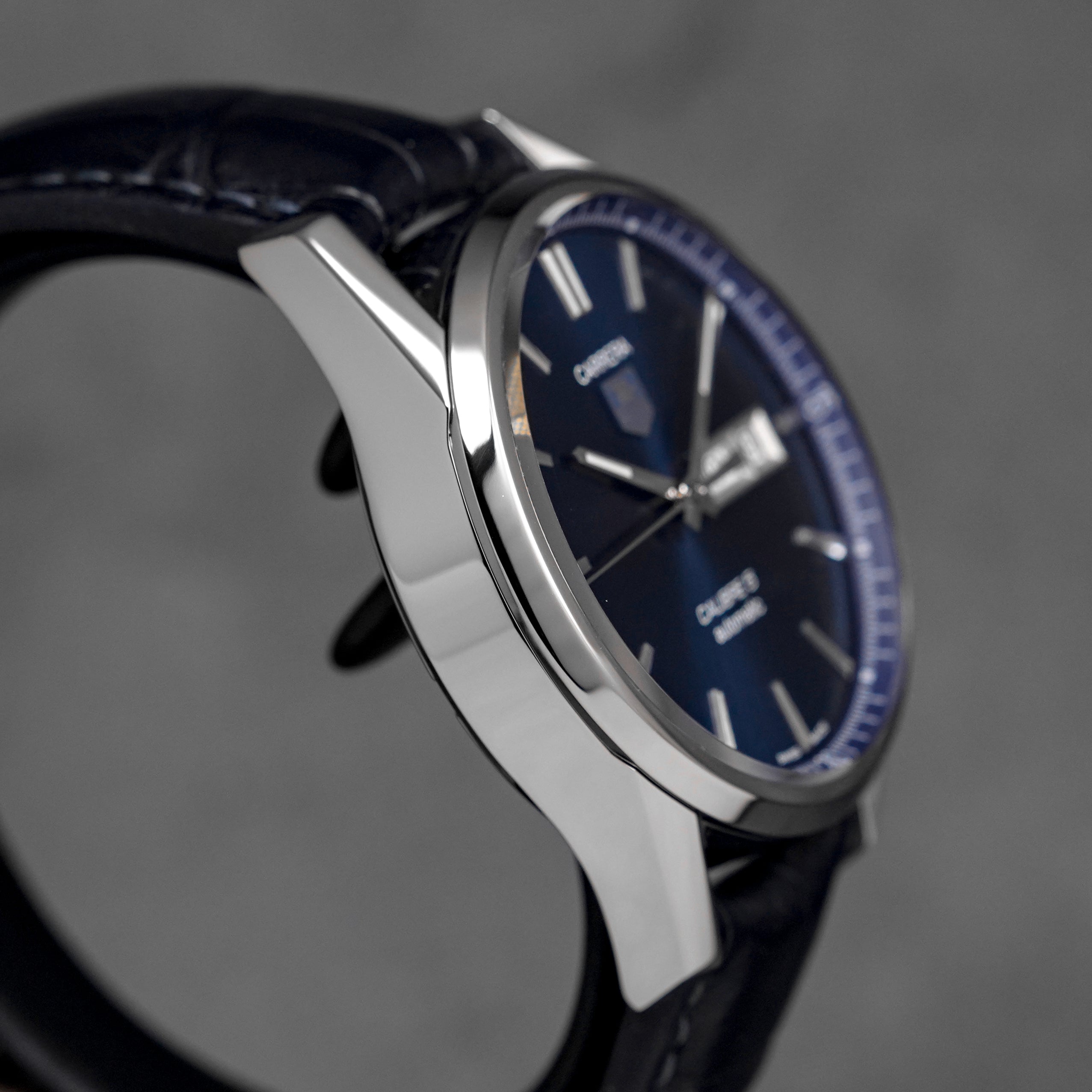 Harga Tag Heuer Carrera Calibre 5 Day-Date Blue