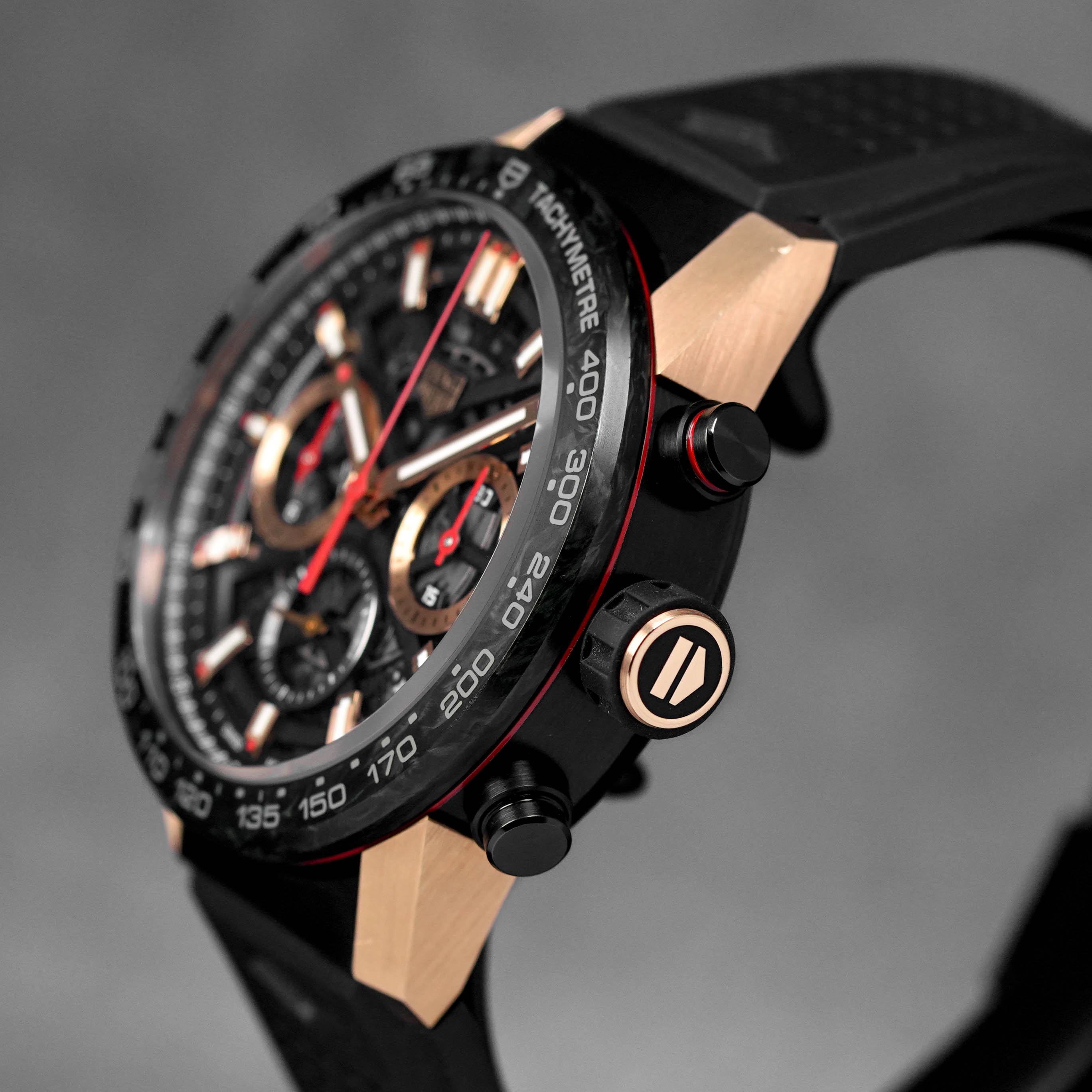 CARRERA CHRONOGRAPH STEEL GOLD PVD CARBON BEZEL (2022)