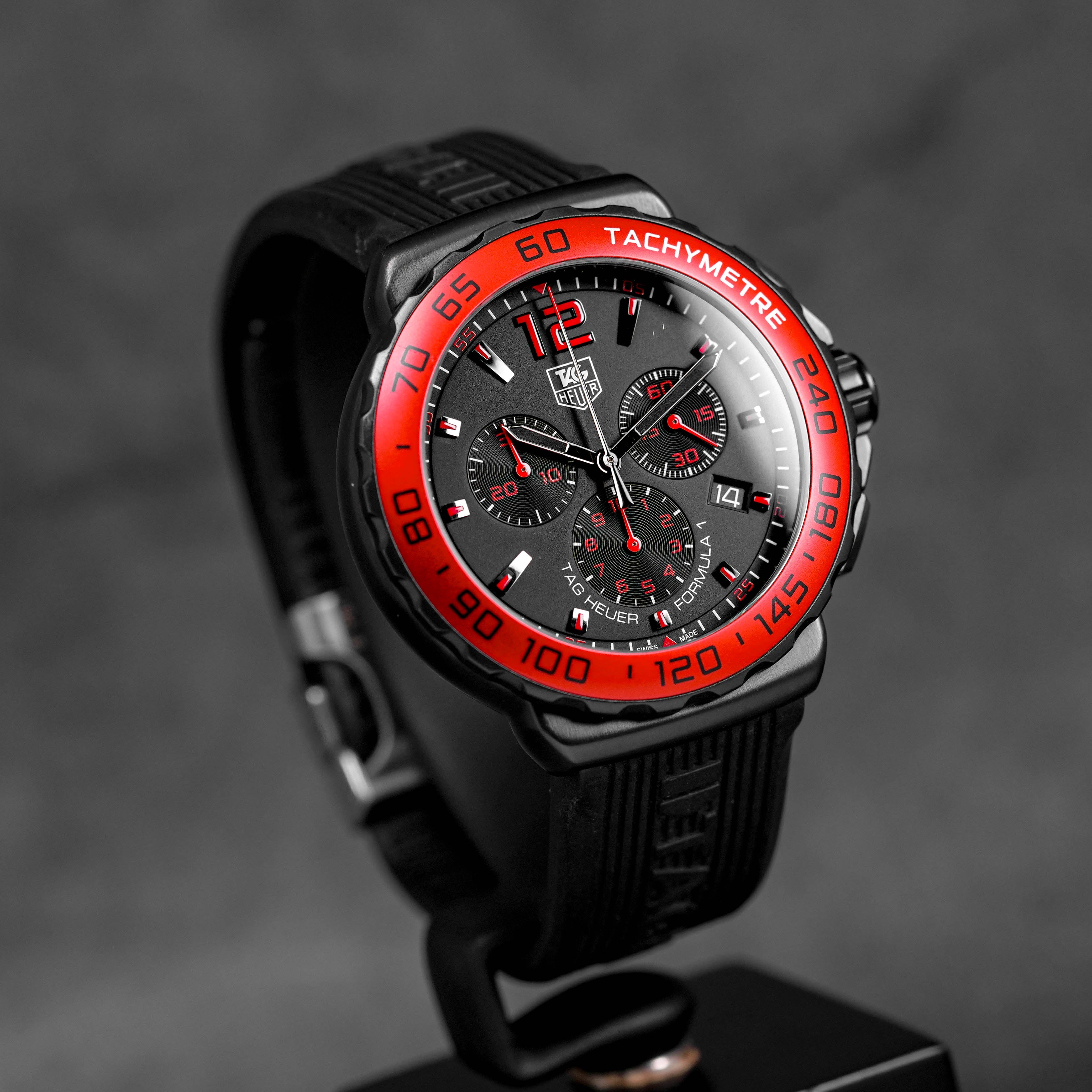 FORMULA 1 QUARTZ CHRONOGRAPH STEEL PVD BLACK RED (2009)
