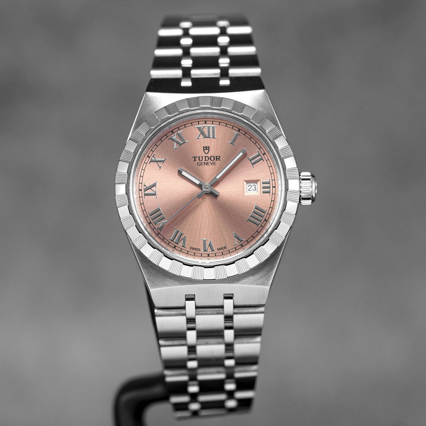 ROYAL 28MM SALMON DIAL (2024)