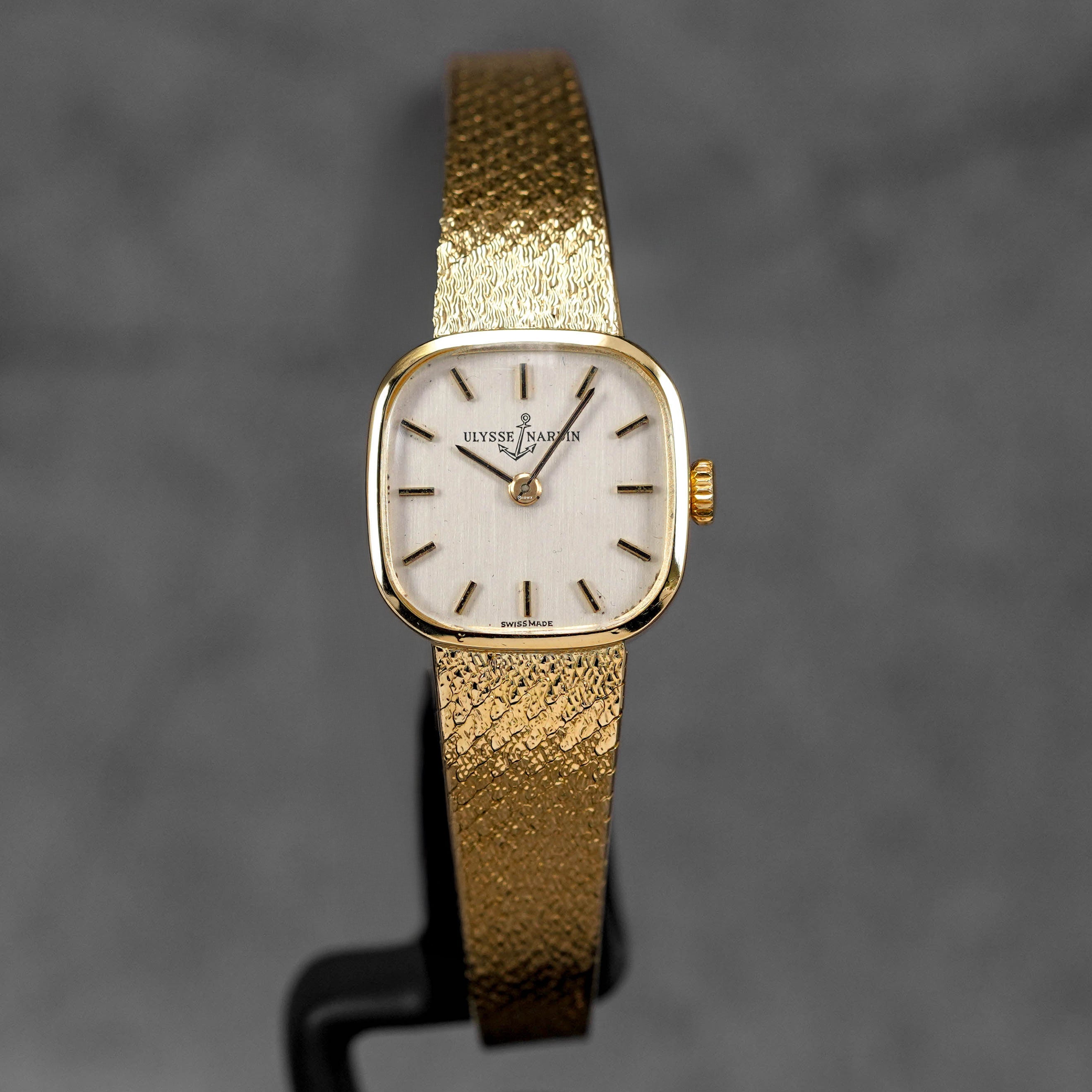 VINTAGE YELLOWGOLD IVORY DIAL (WATCH ONLY)