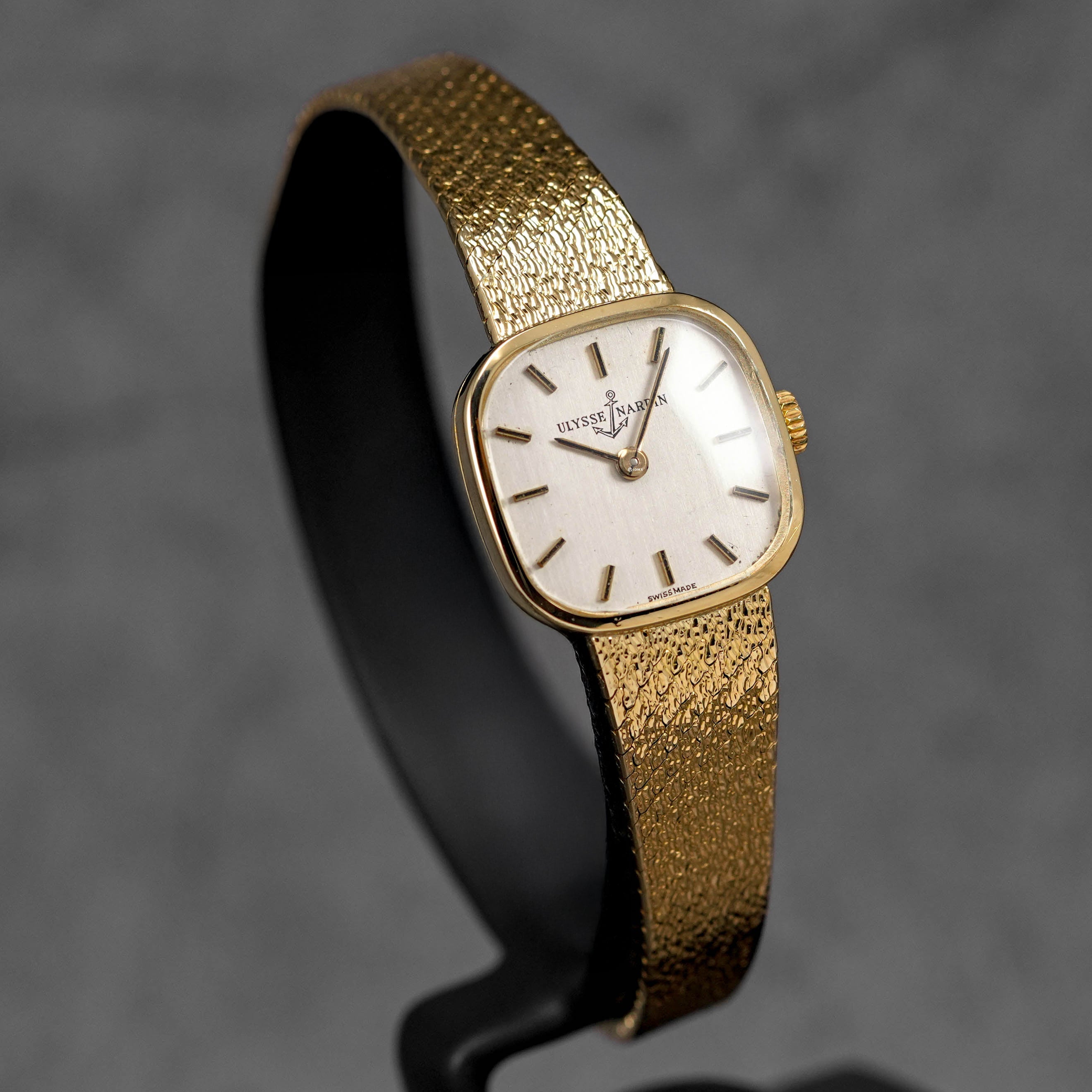 VINTAGE YELLOWGOLD IVORY DIAL (WATCH ONLY)