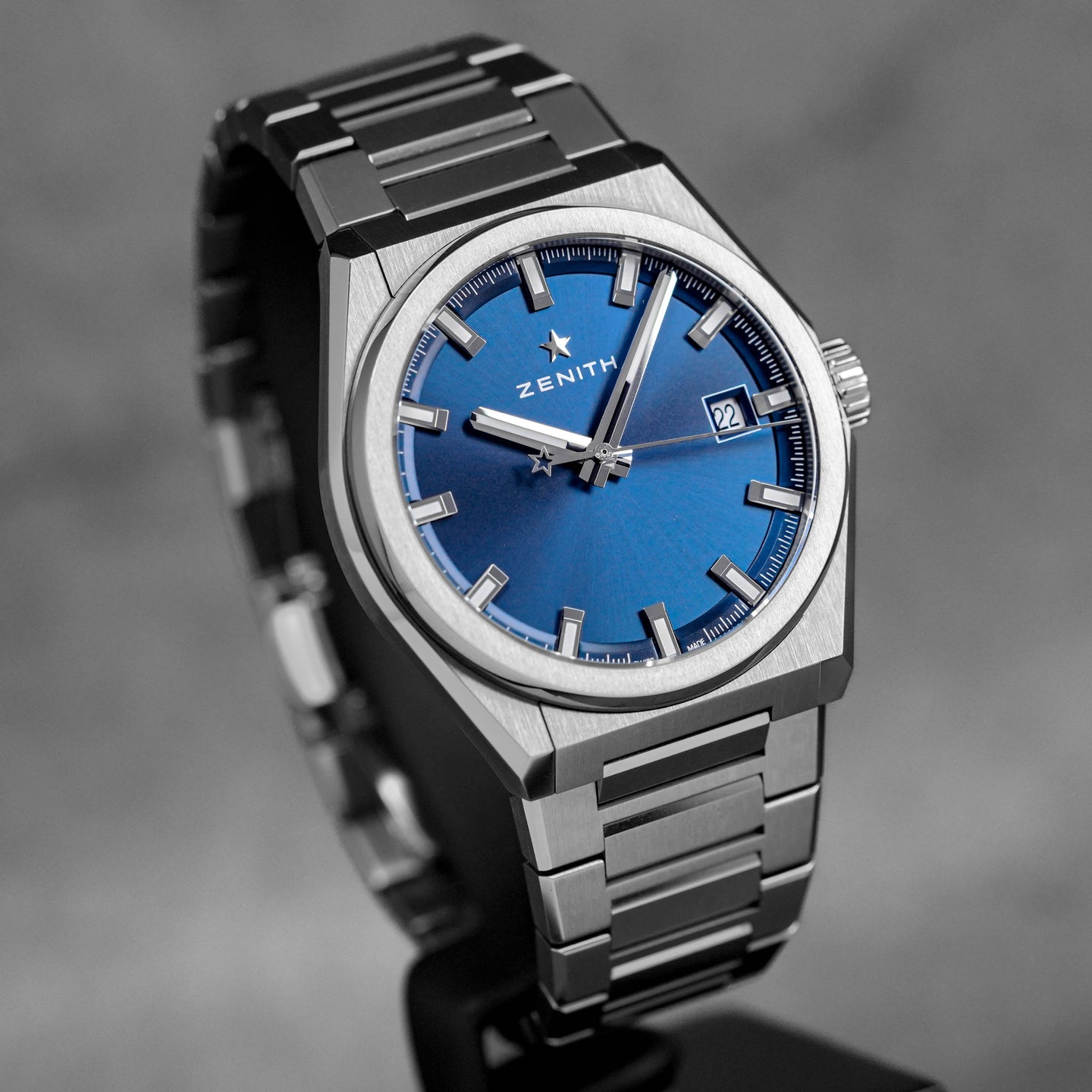 DEFY CLASSIC TITANIUM BLUE DIAL (2021)