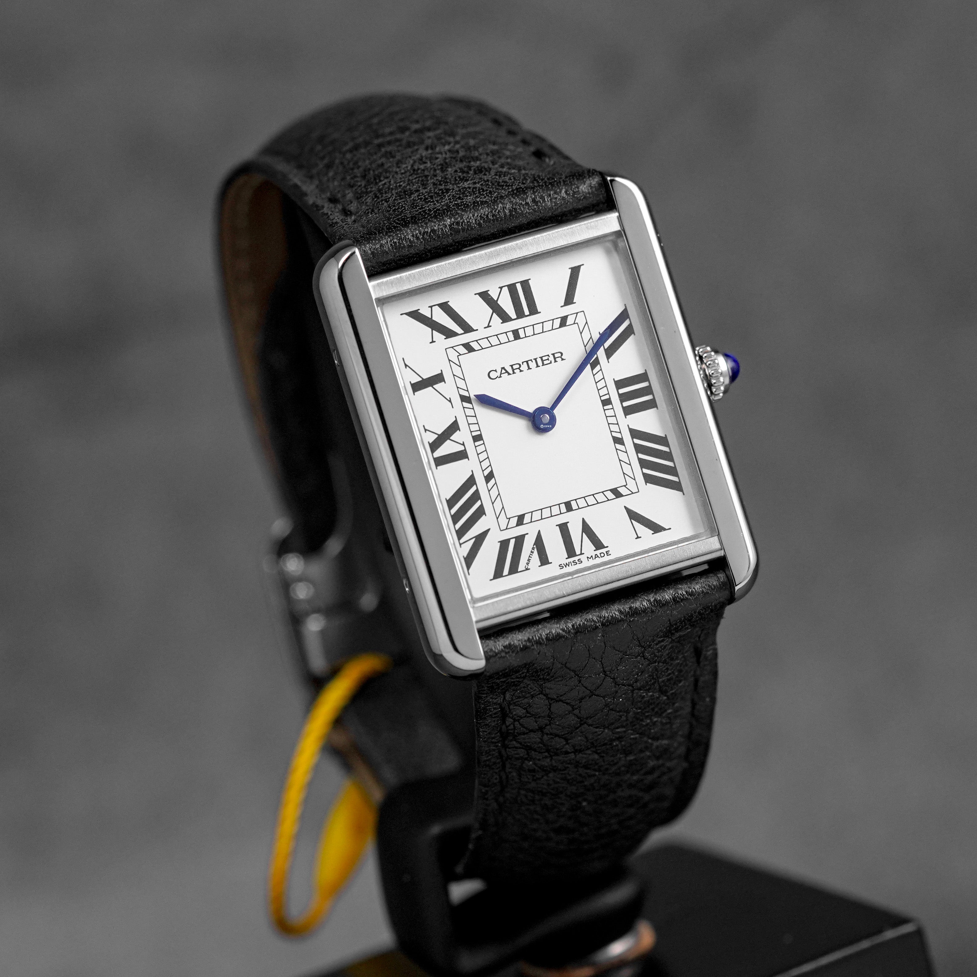 TANK SOLO L SILVER DIAL LEATHER STRAP (2019)